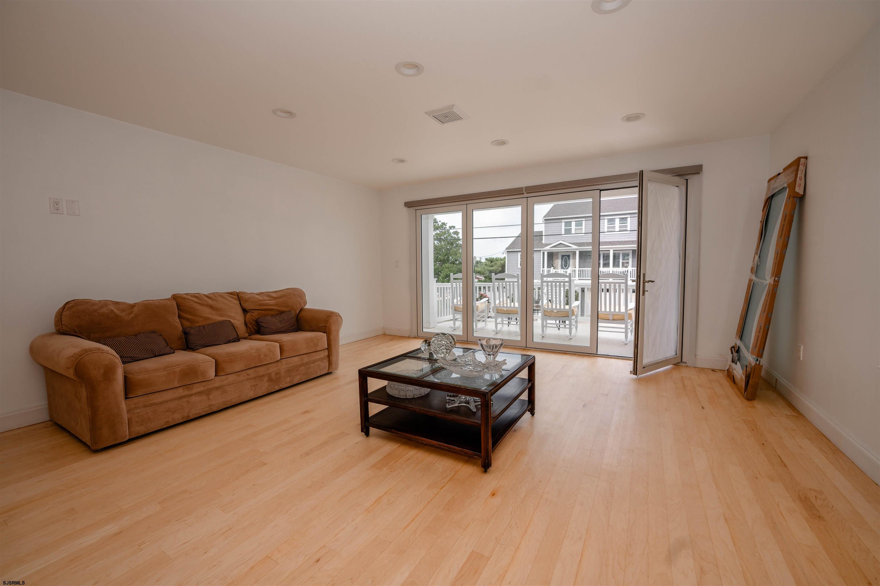 316 N Suffolk Avenue