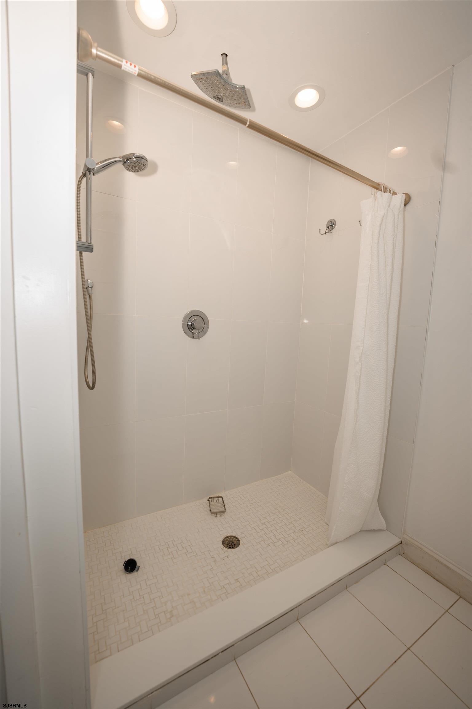 316 N Suffolk Avenue