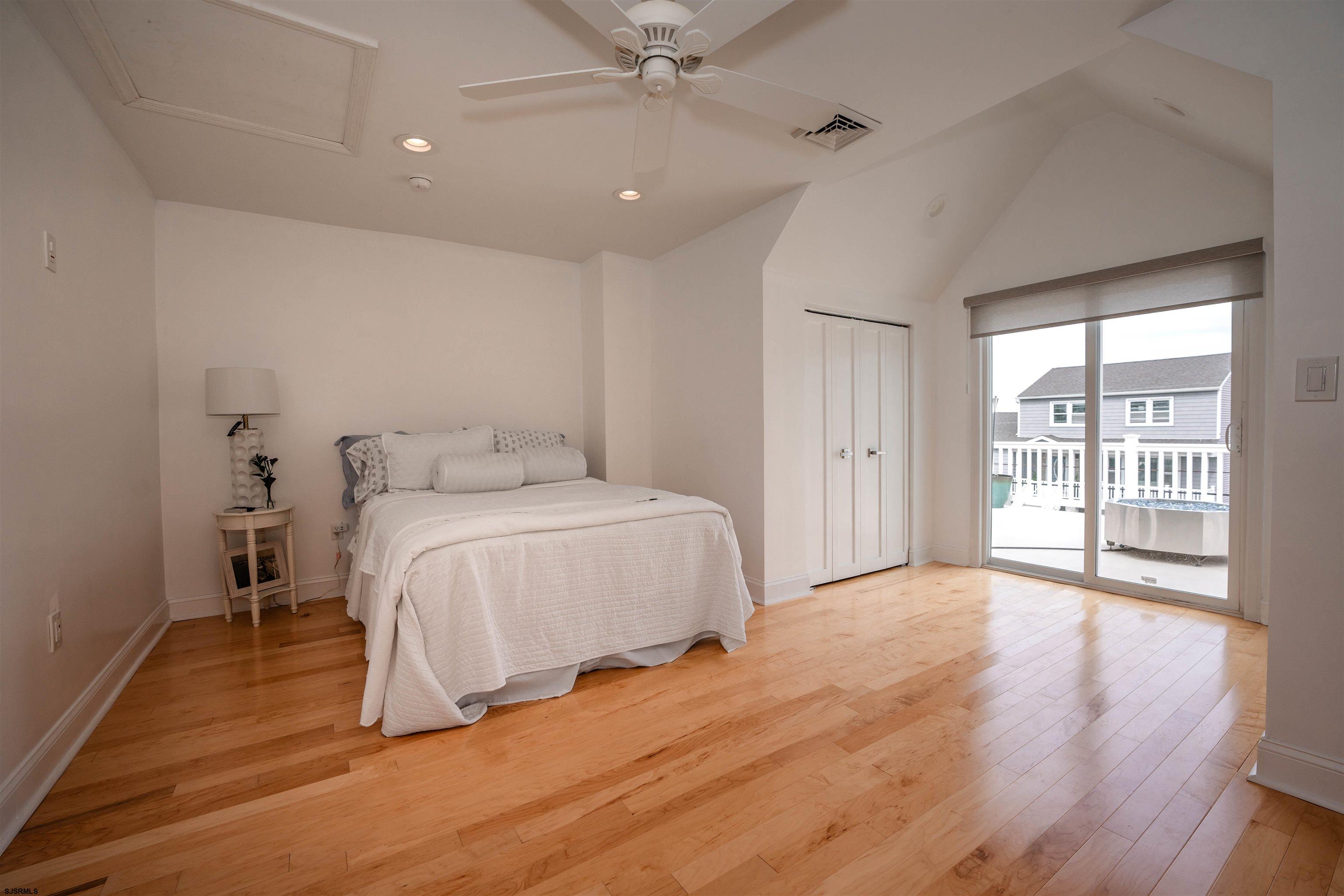 316 N Suffolk Avenue