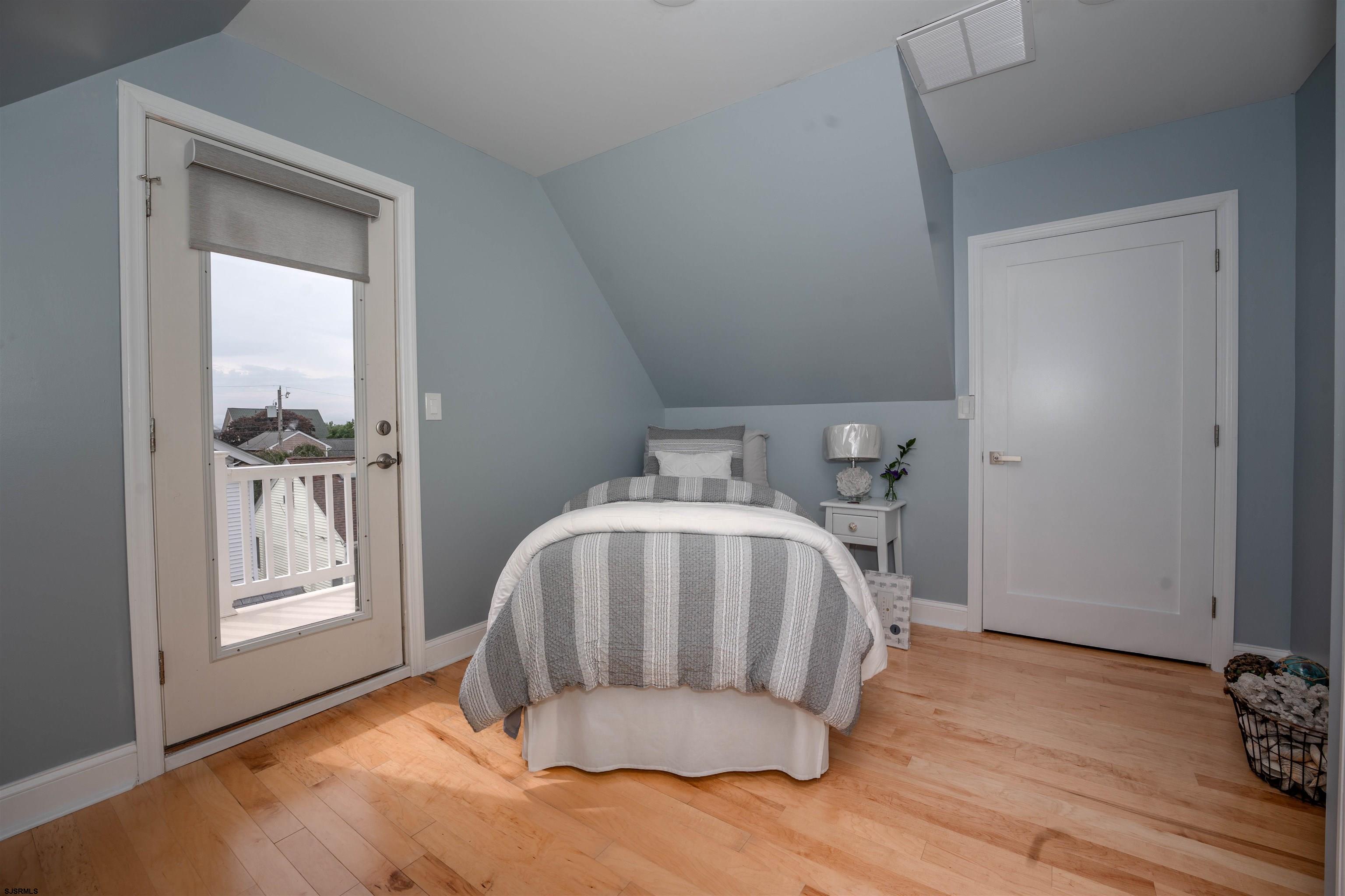 316 N Suffolk Avenue