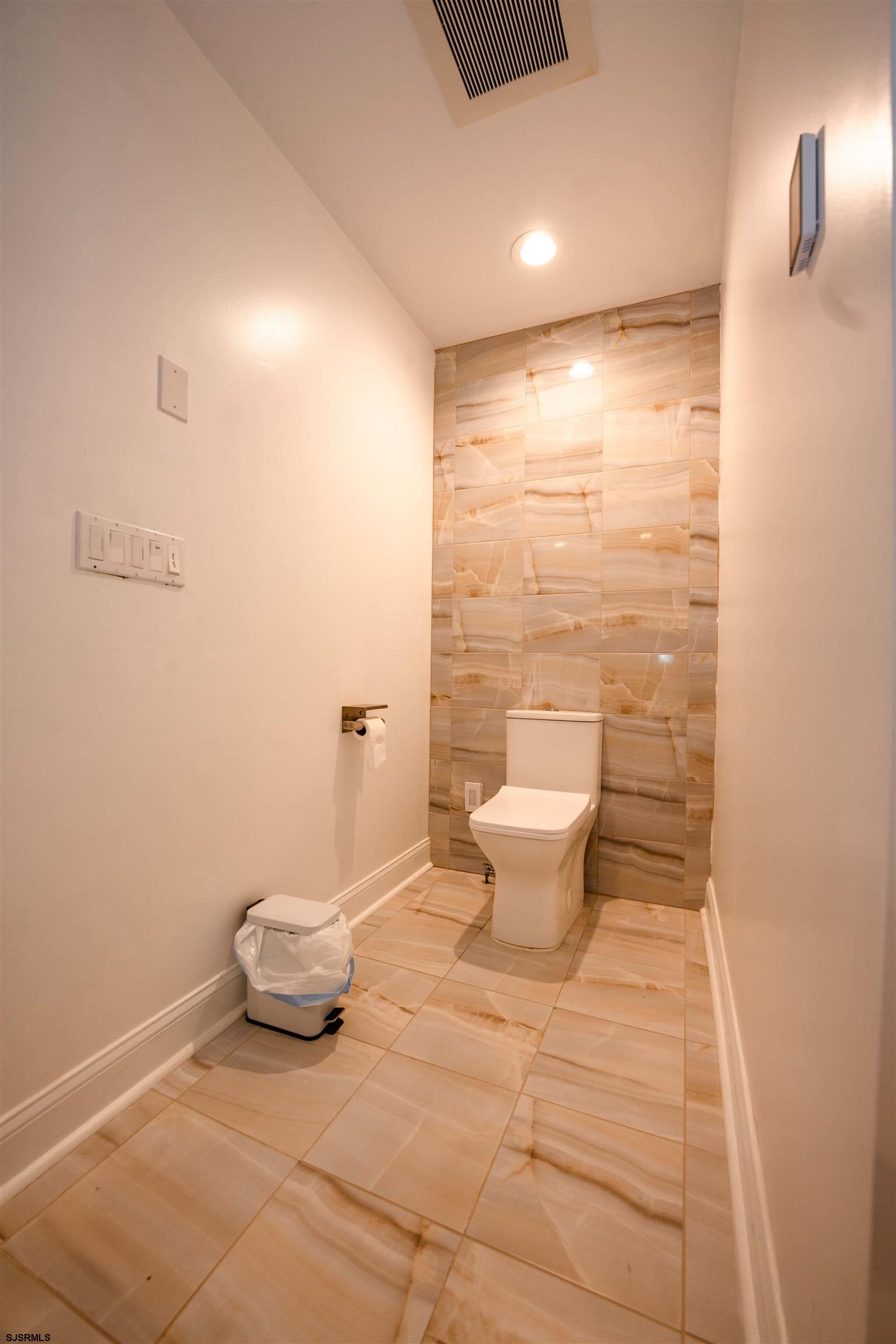 316 N Suffolk Avenue