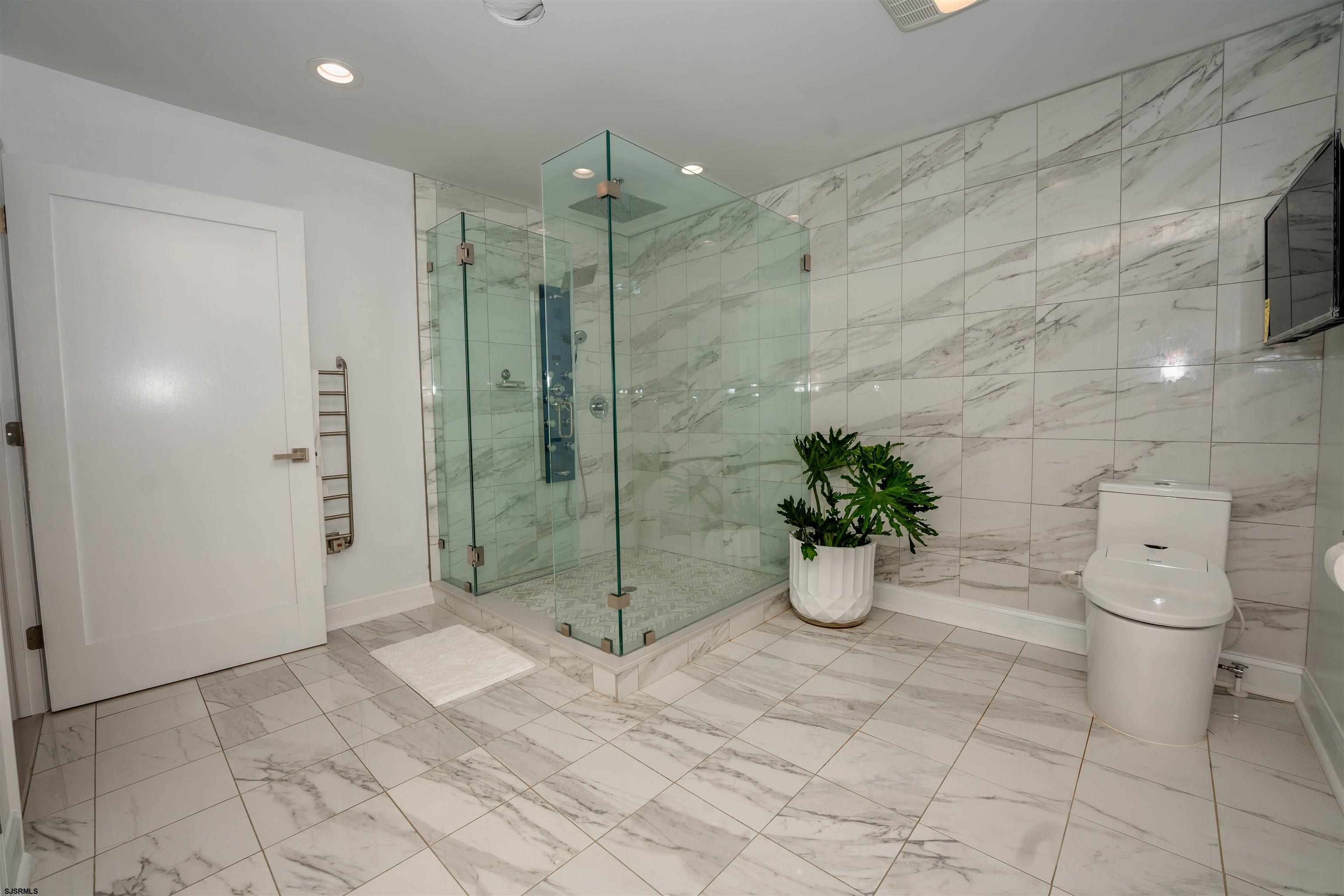 316 N Suffolk Avenue