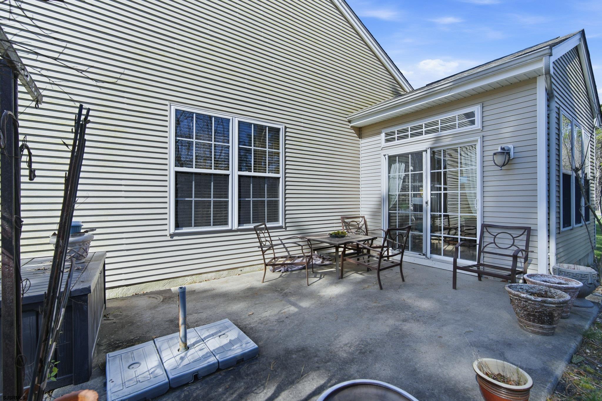 102 Warwick Rd - Picture 3