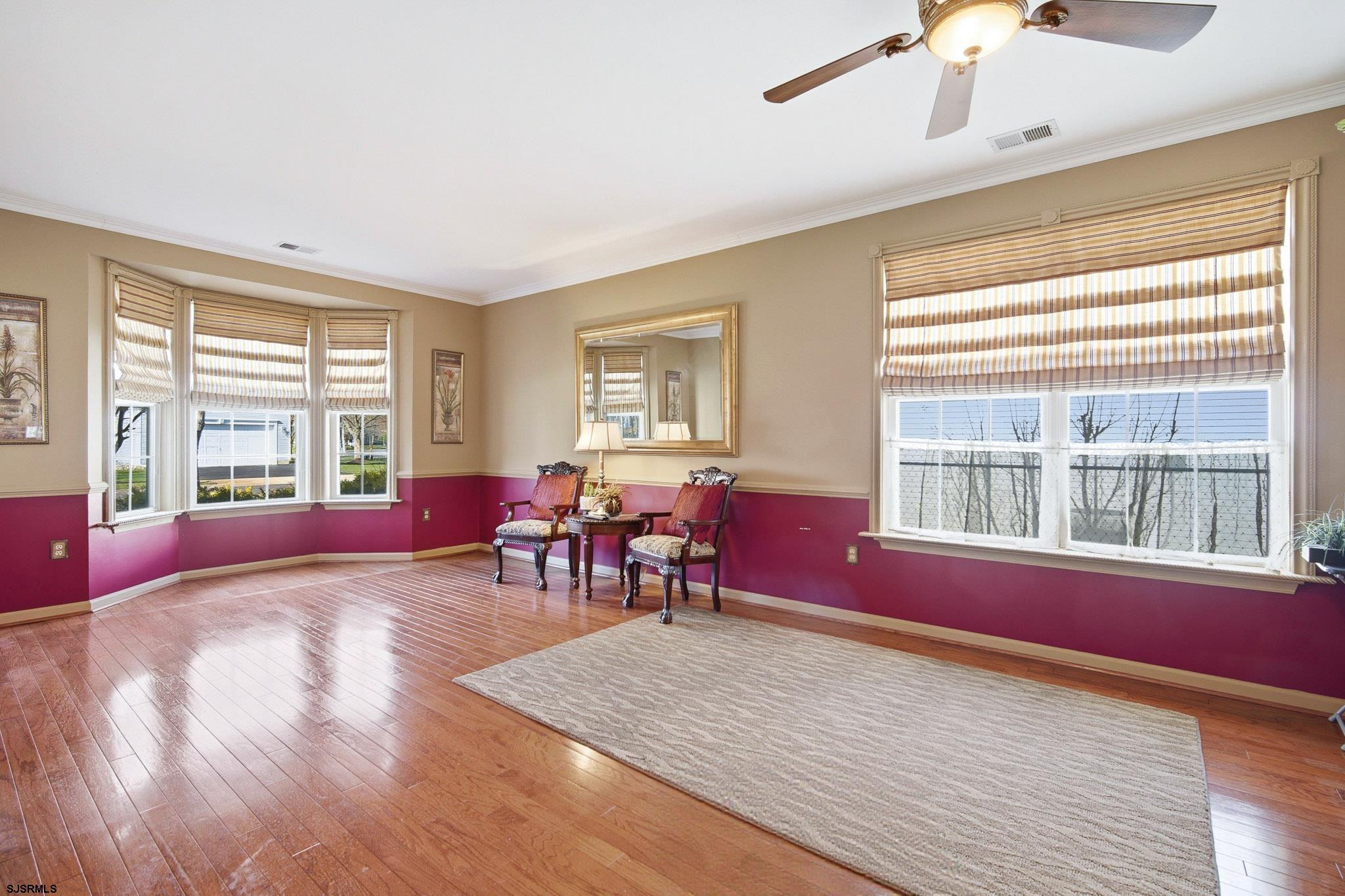 102 Warwick Rd - Picture 4