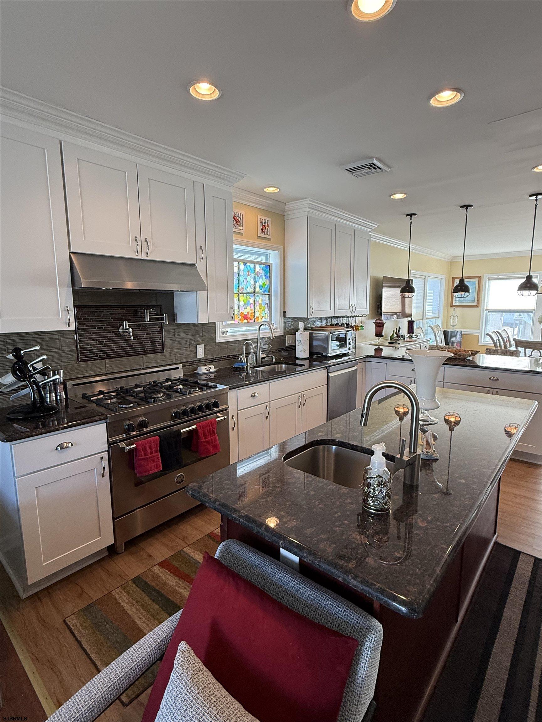 51 S Spinnaker Dr Dr