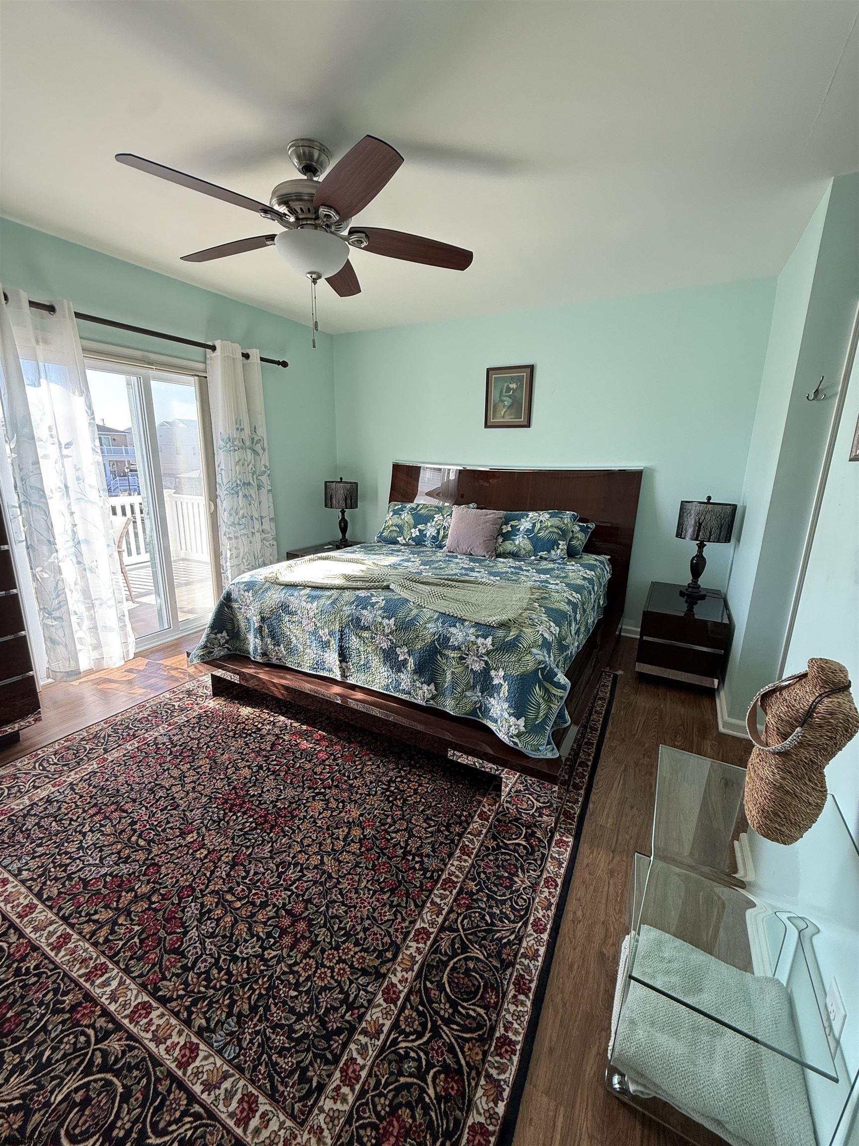 51 S Spinnaker Dr Dr