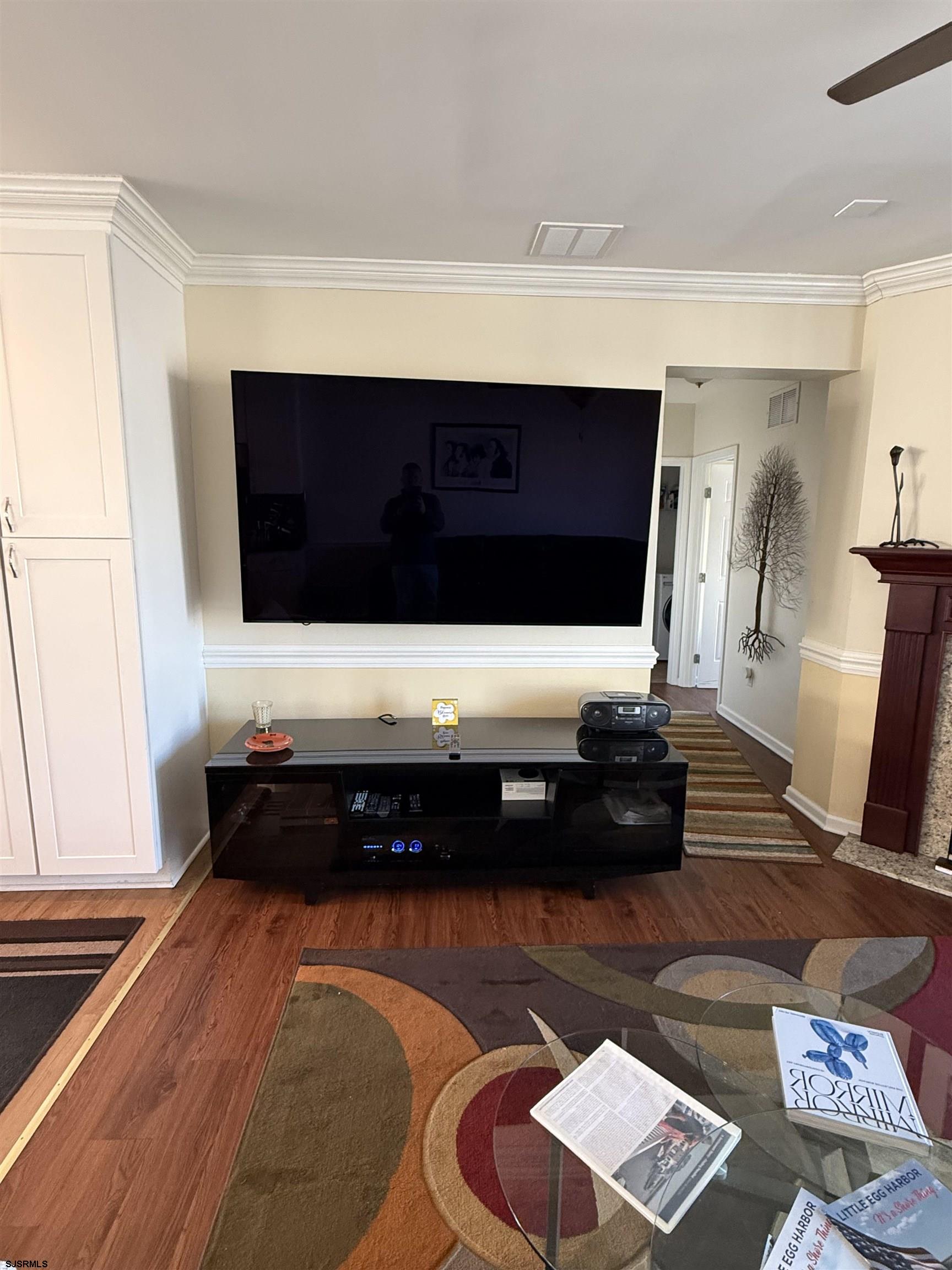 51 S Spinnaker Dr Dr