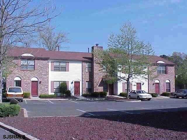 225 W Leeds Avenue - Pleasantville