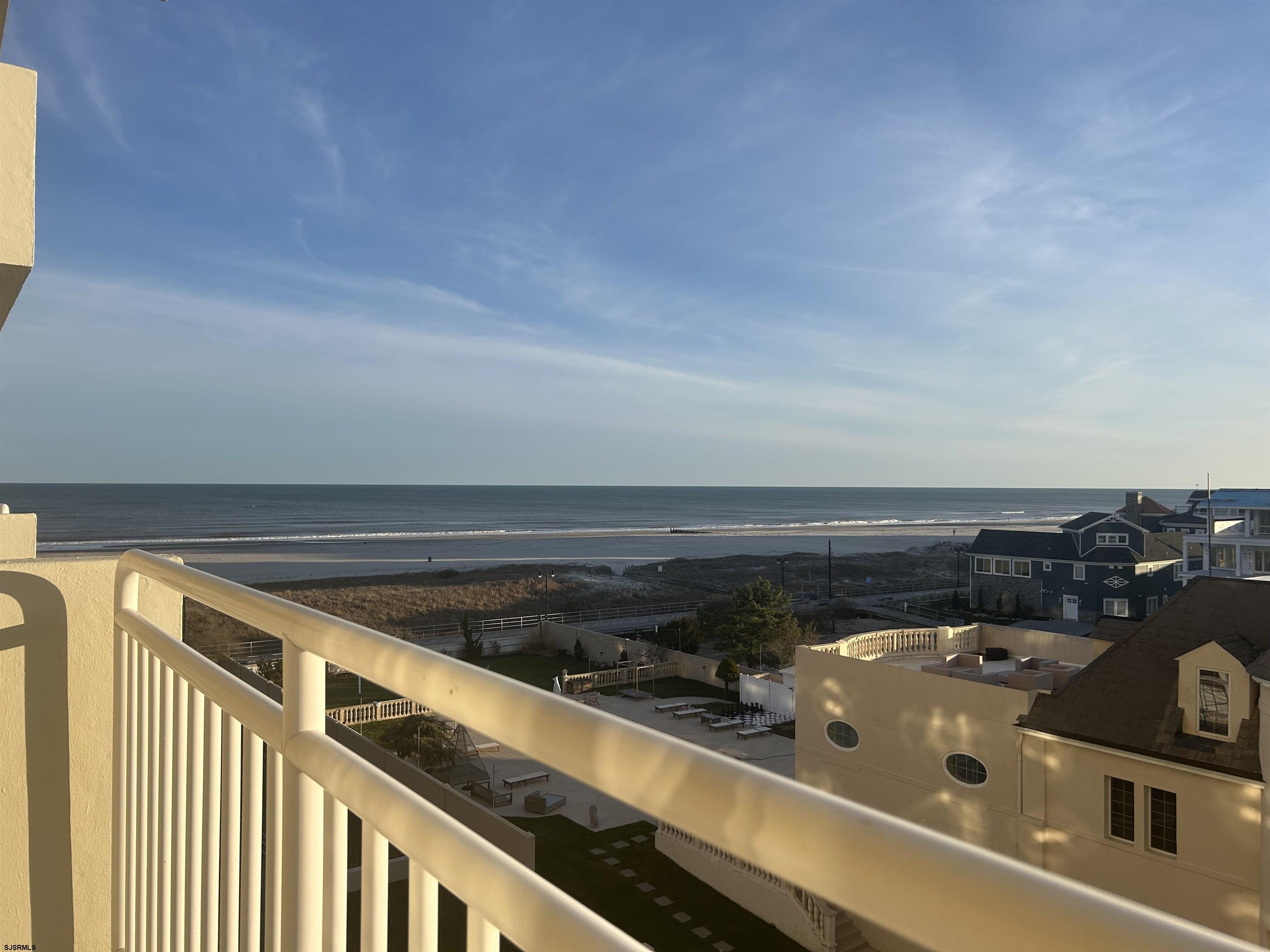 101 S Plaza Pl Pl - Picture 3