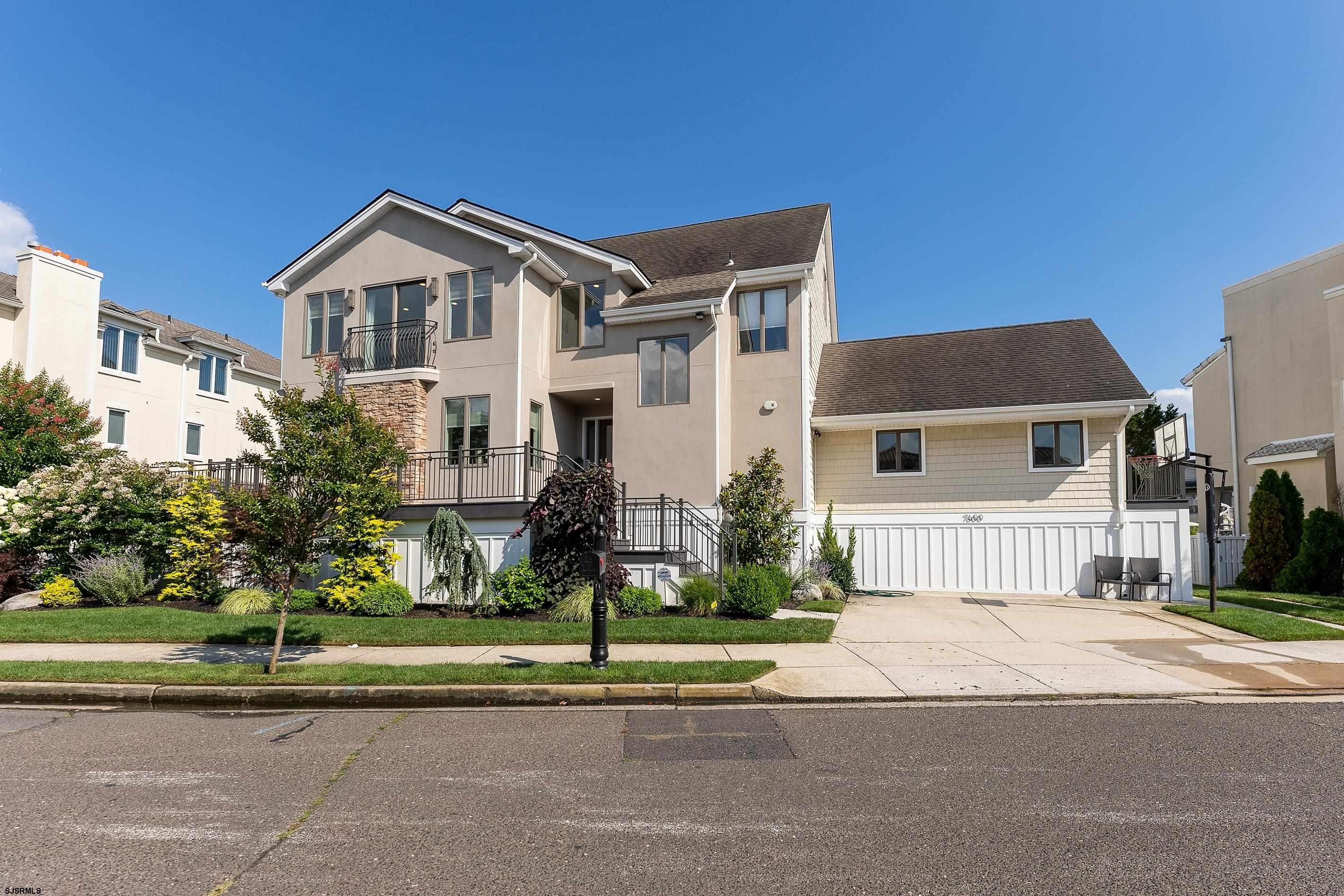 7600 Bayshore Dr - Margate