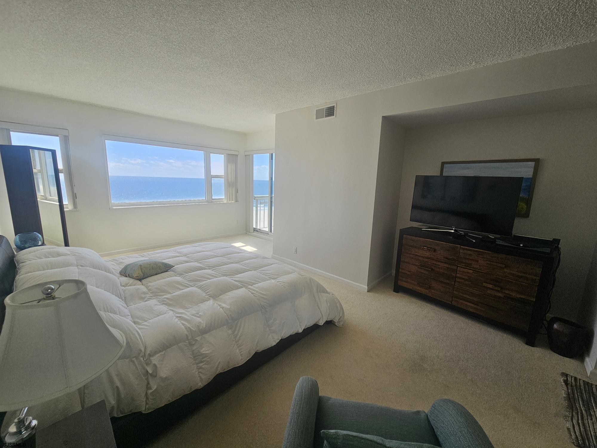 3101 Boardwalk