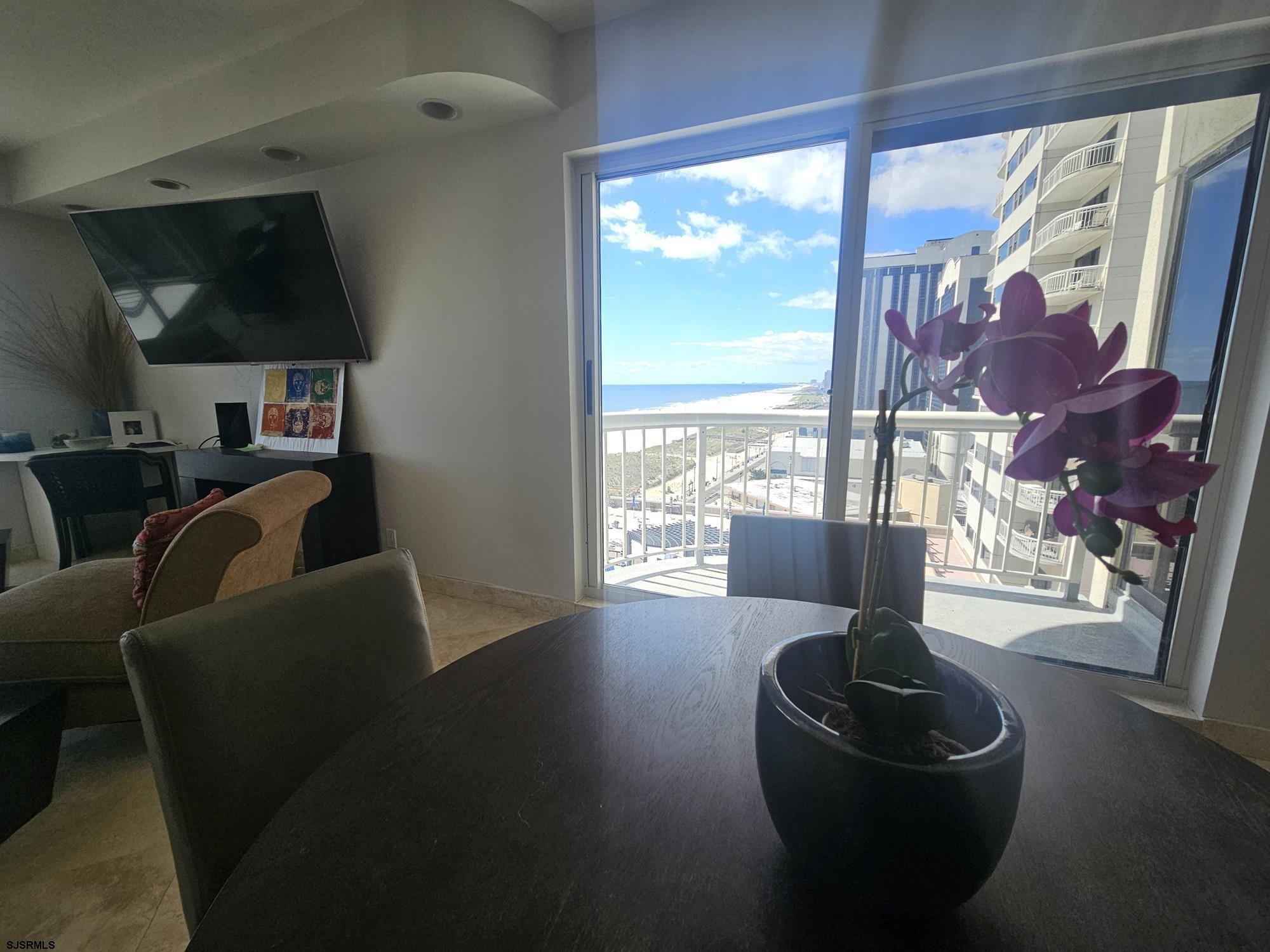 3101 Boardwalk