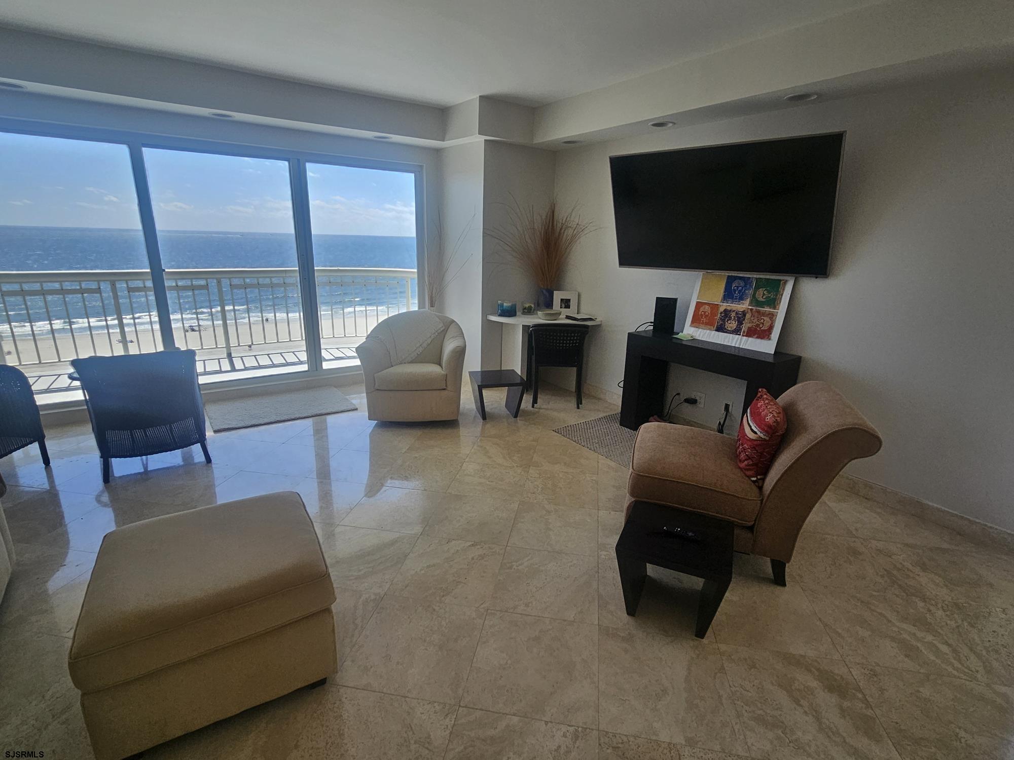 3101 Boardwalk