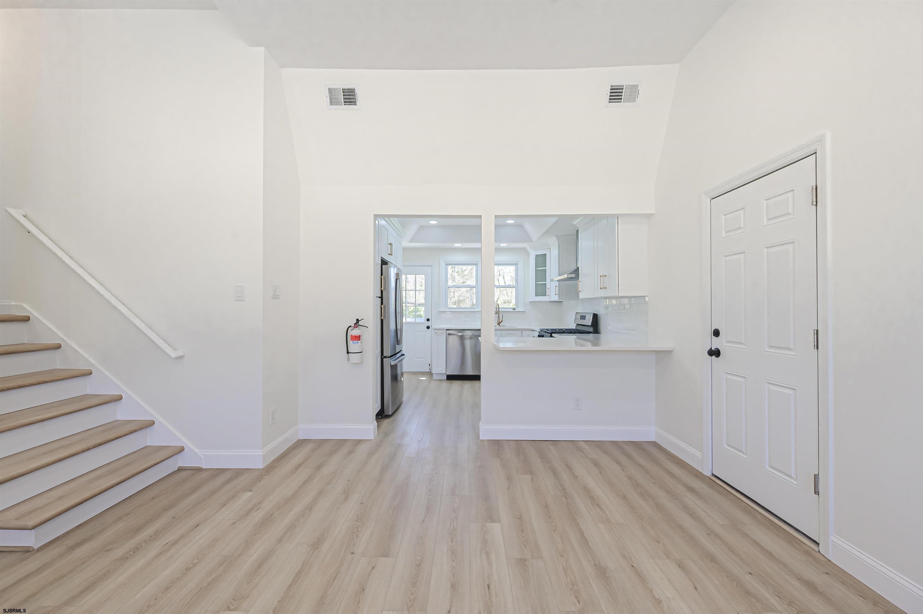 217 S Pitney Rd Road - Picture 4