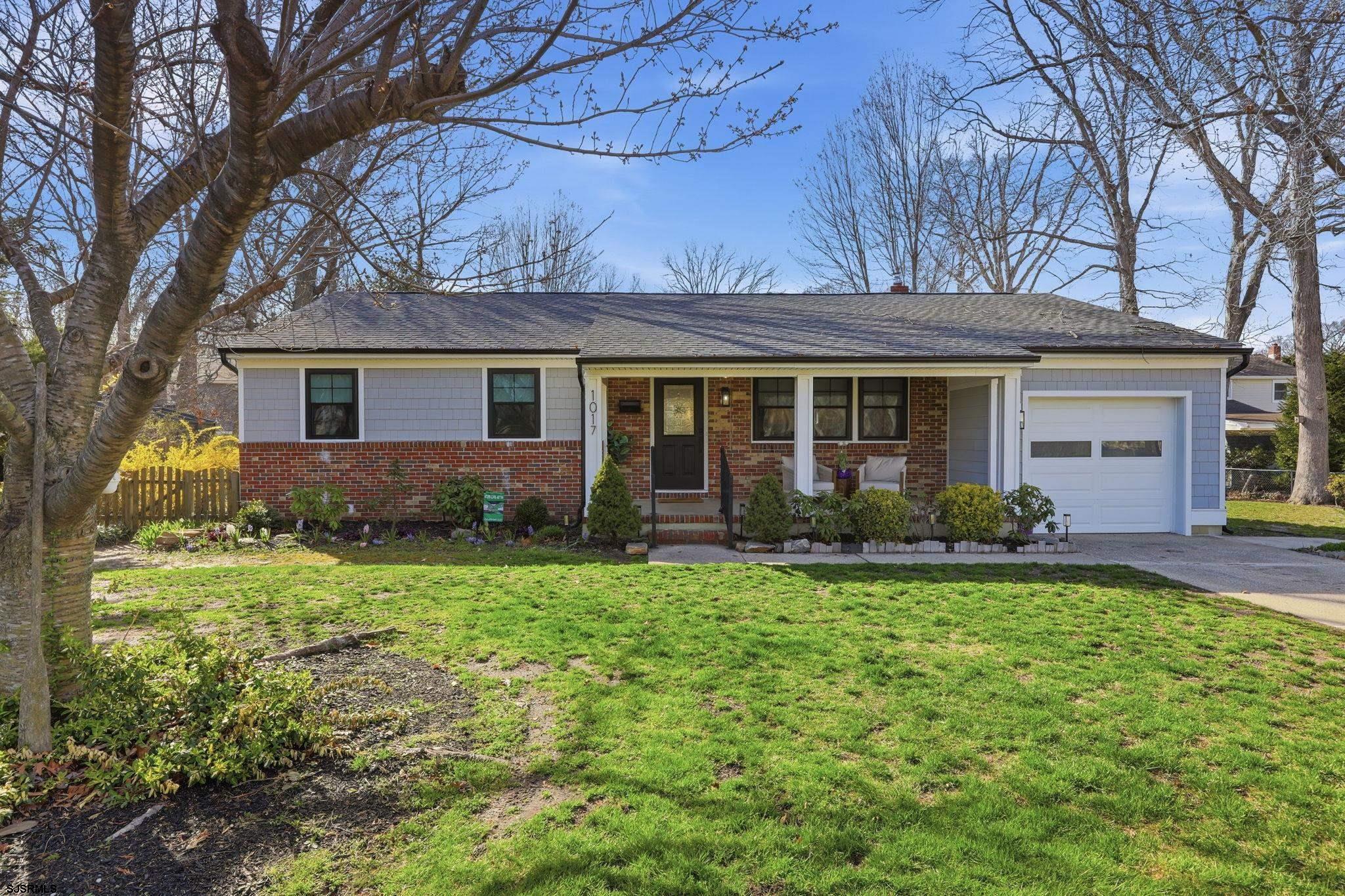  1017 New Road - Linwood