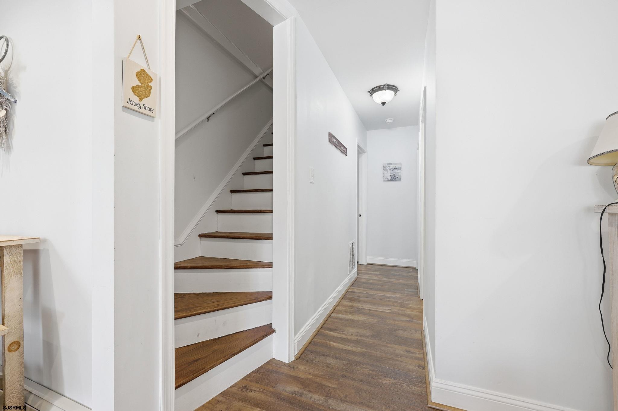 207 N Harvard Avenue