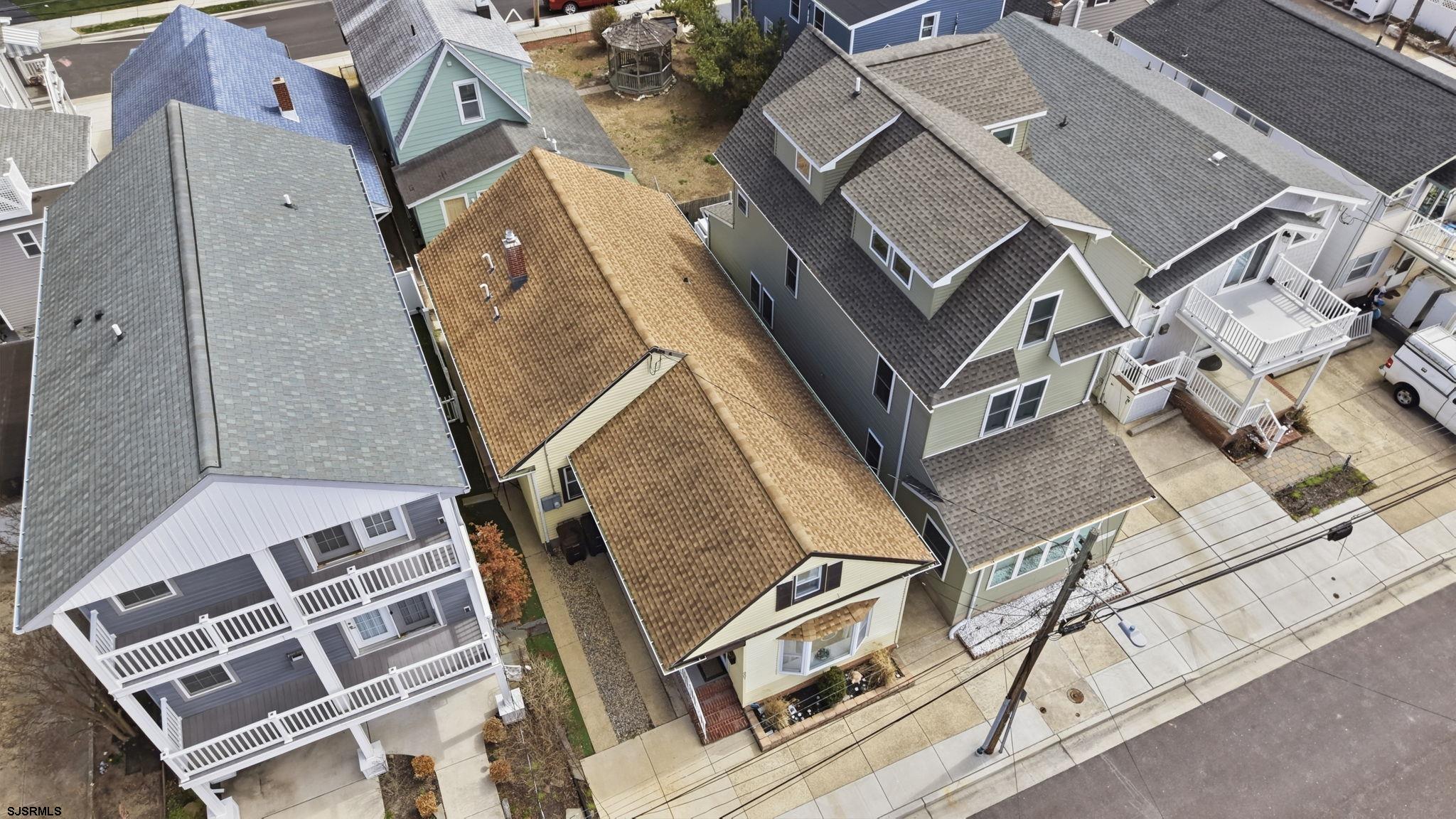 207 N Harvard Avenue