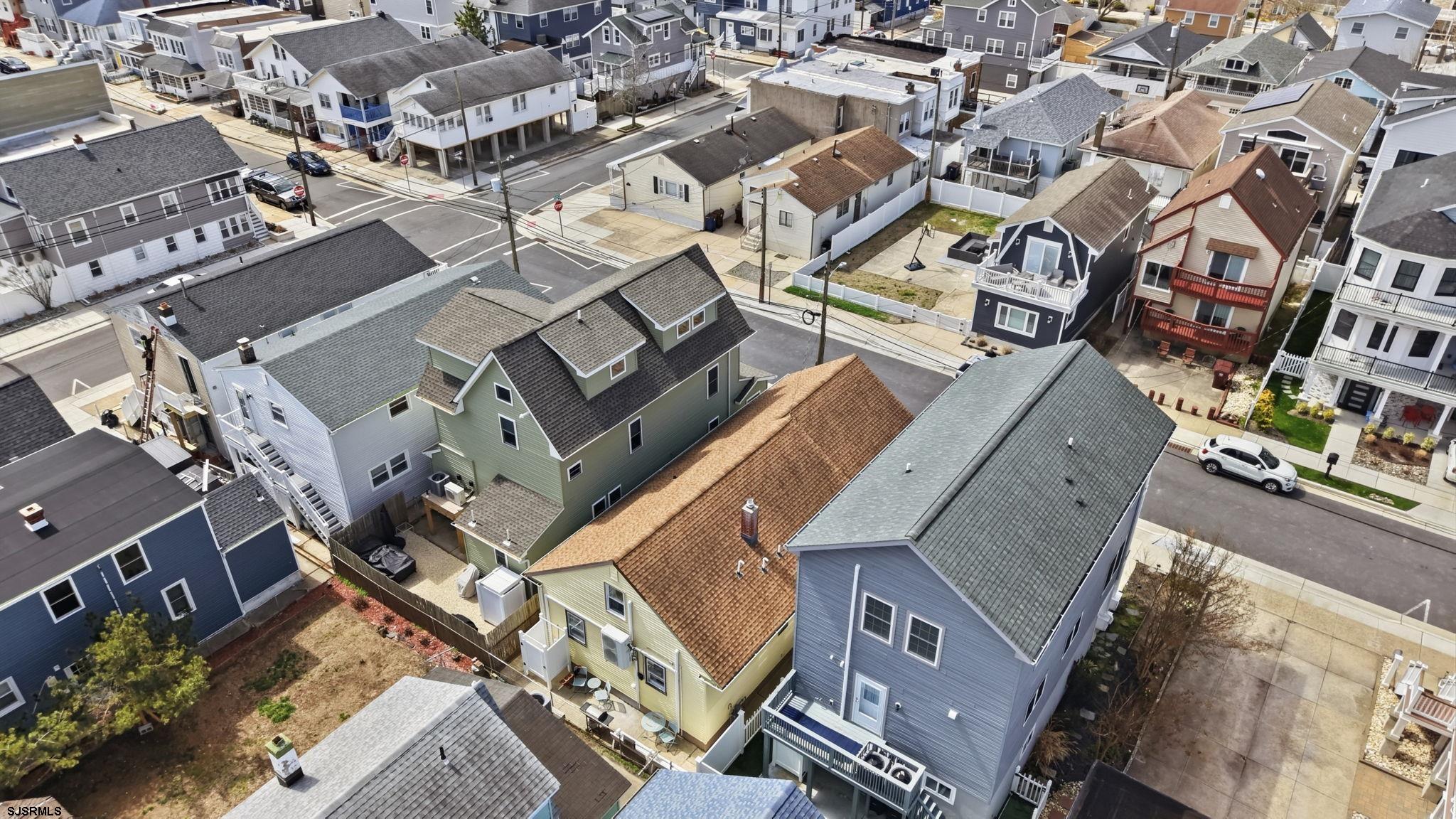 207 N Harvard Avenue