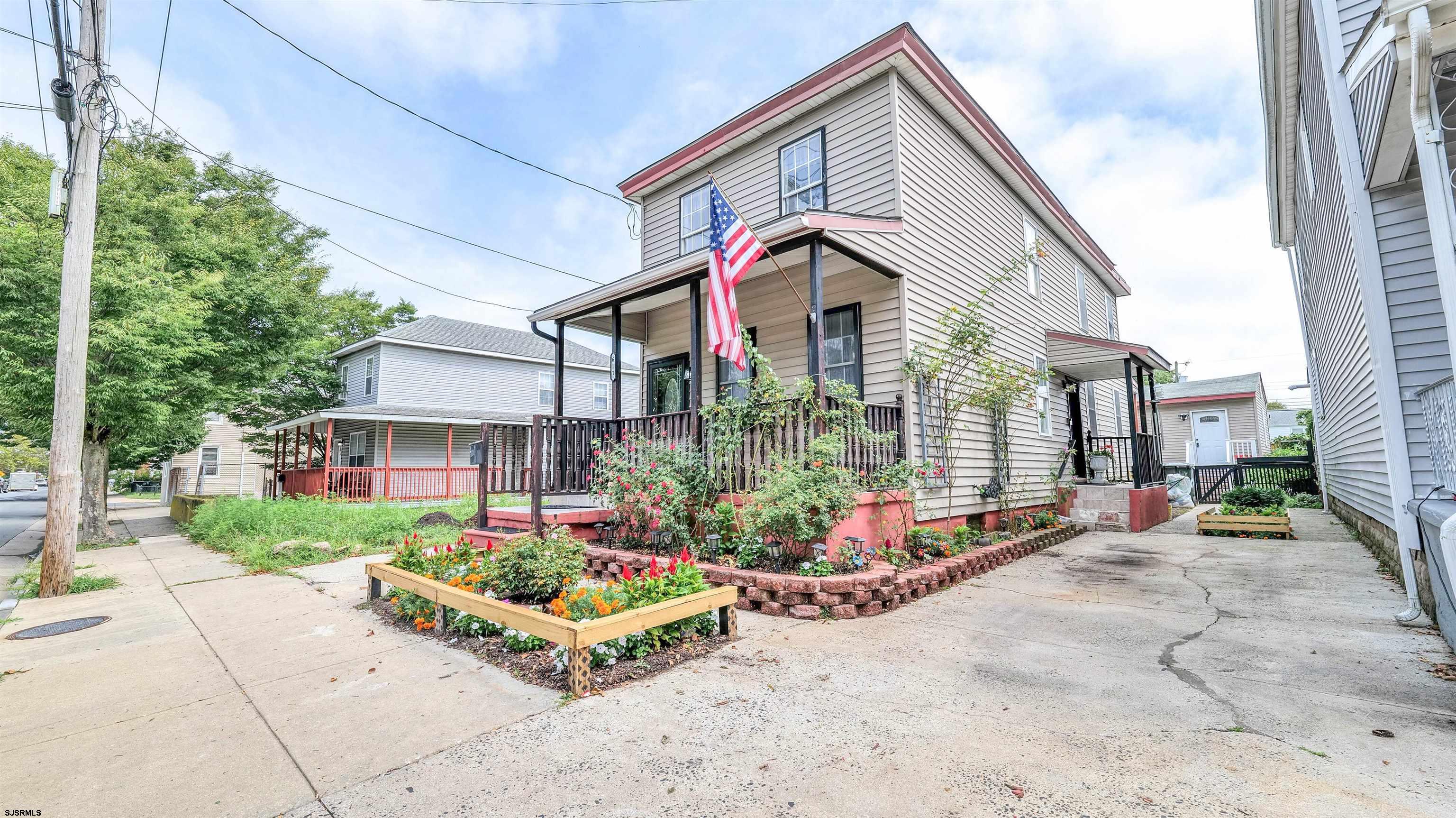 611 N Indiana Avenue - Picture 3