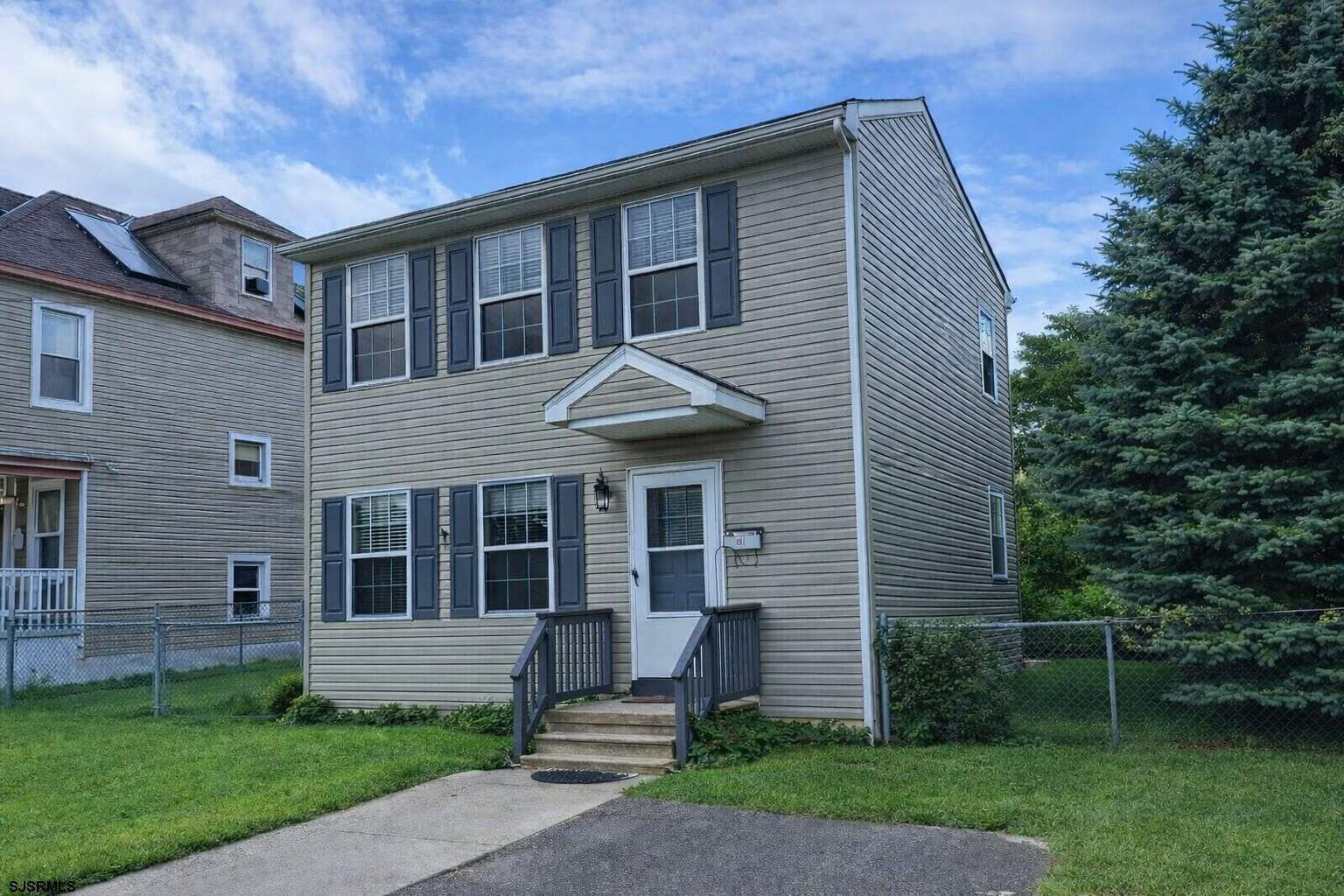 305 W Washington - Pleasantville