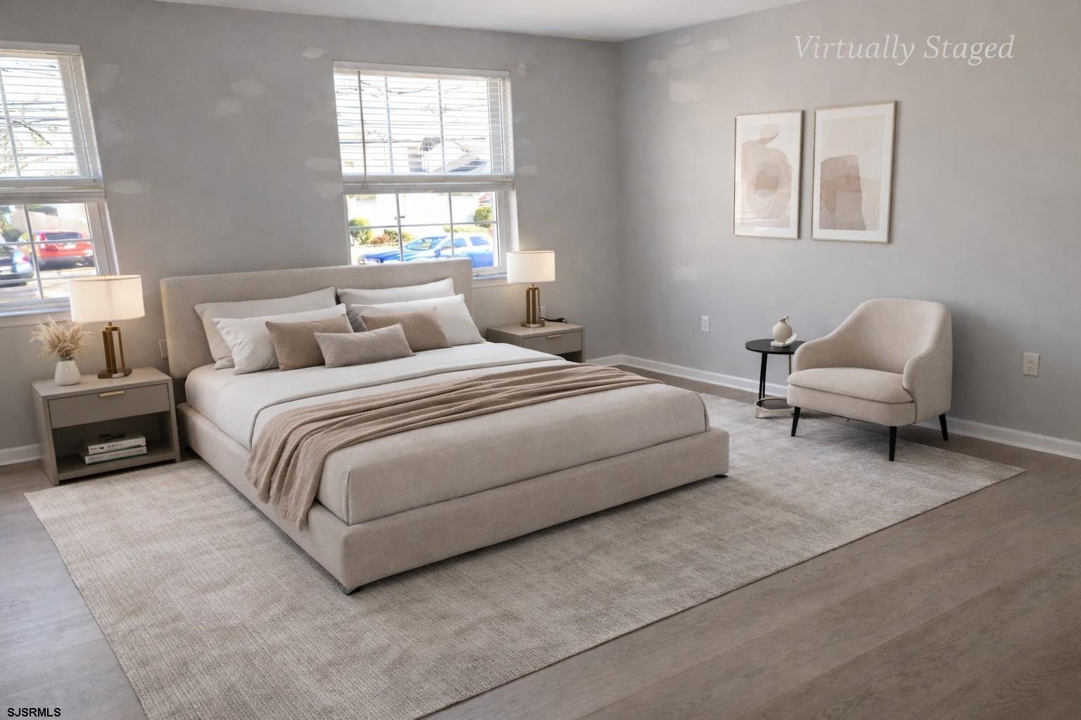 305 W Washington - Picture 2