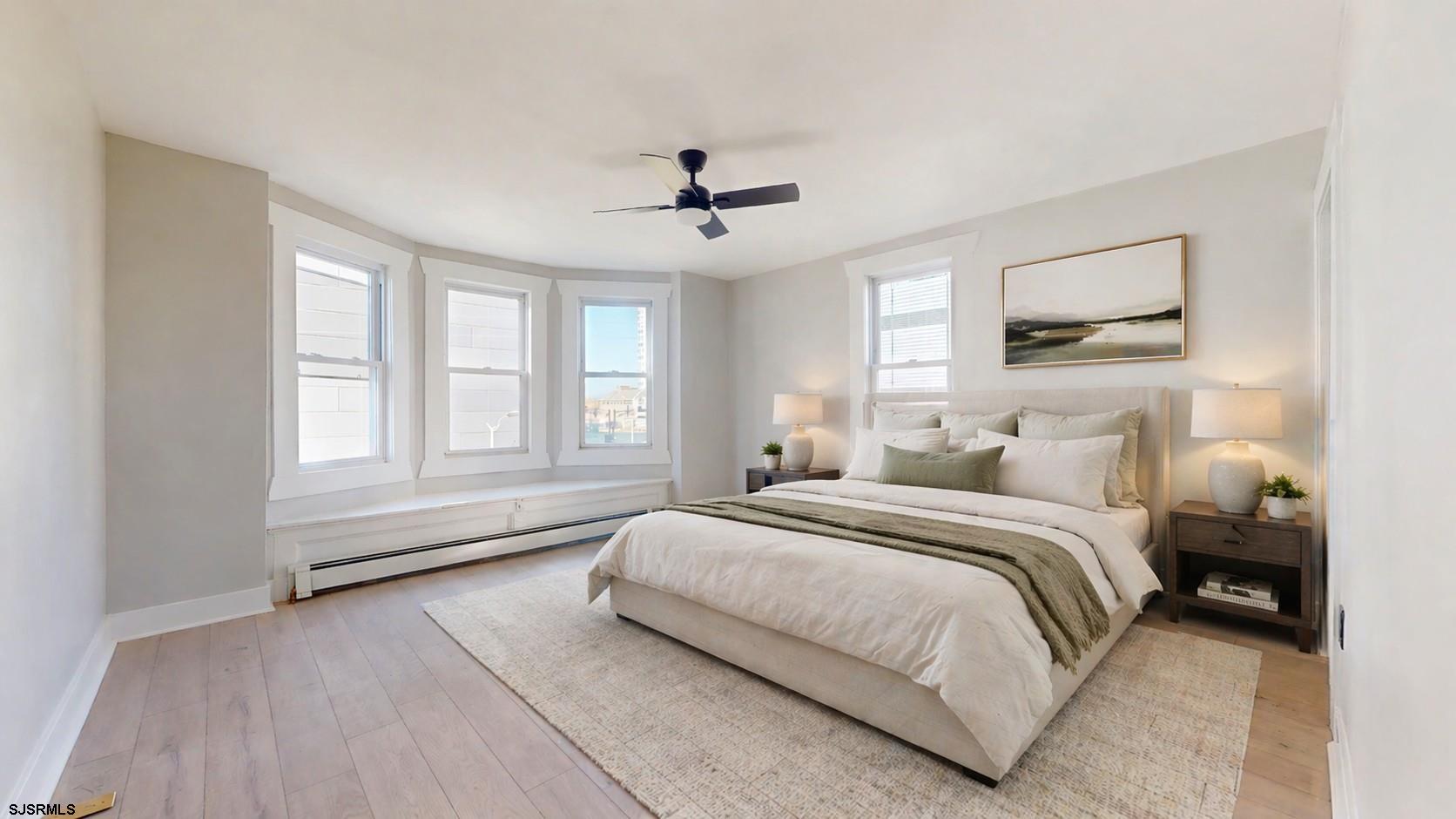 203 S Metropolitan Avenue