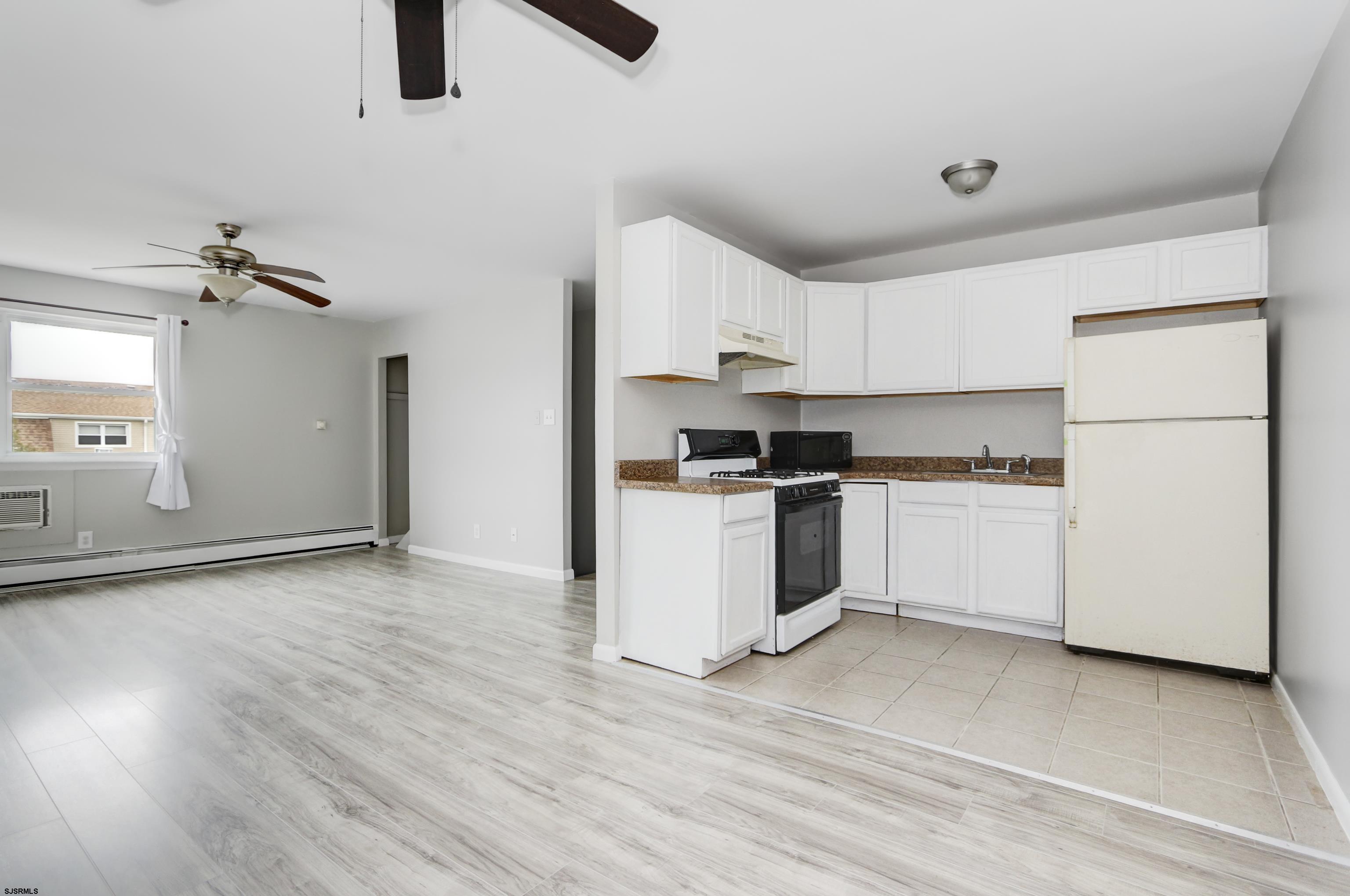 4901 Harbor Beach Blvd - Picture 1