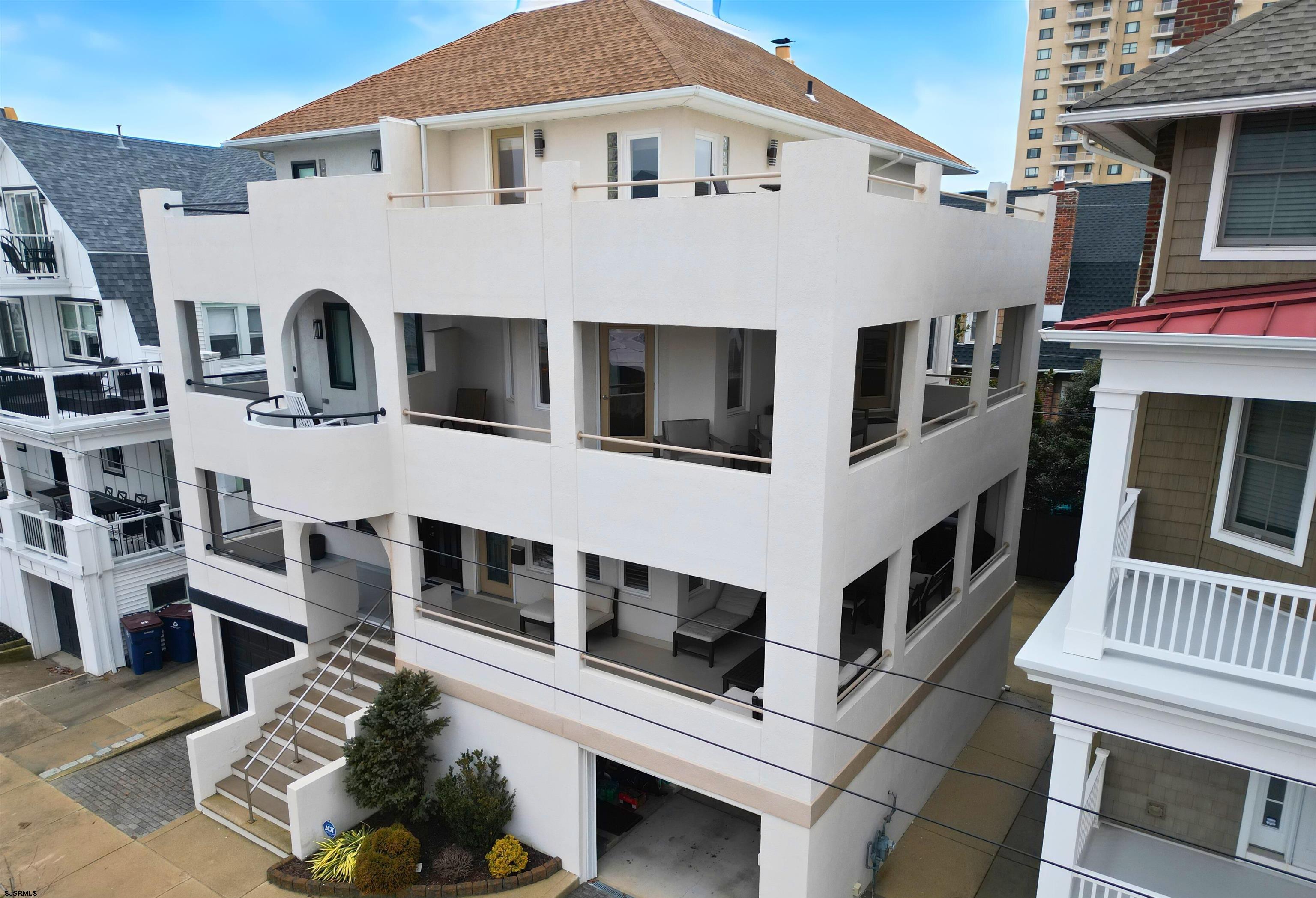  105 S Frankfort Avenue - Ventnor