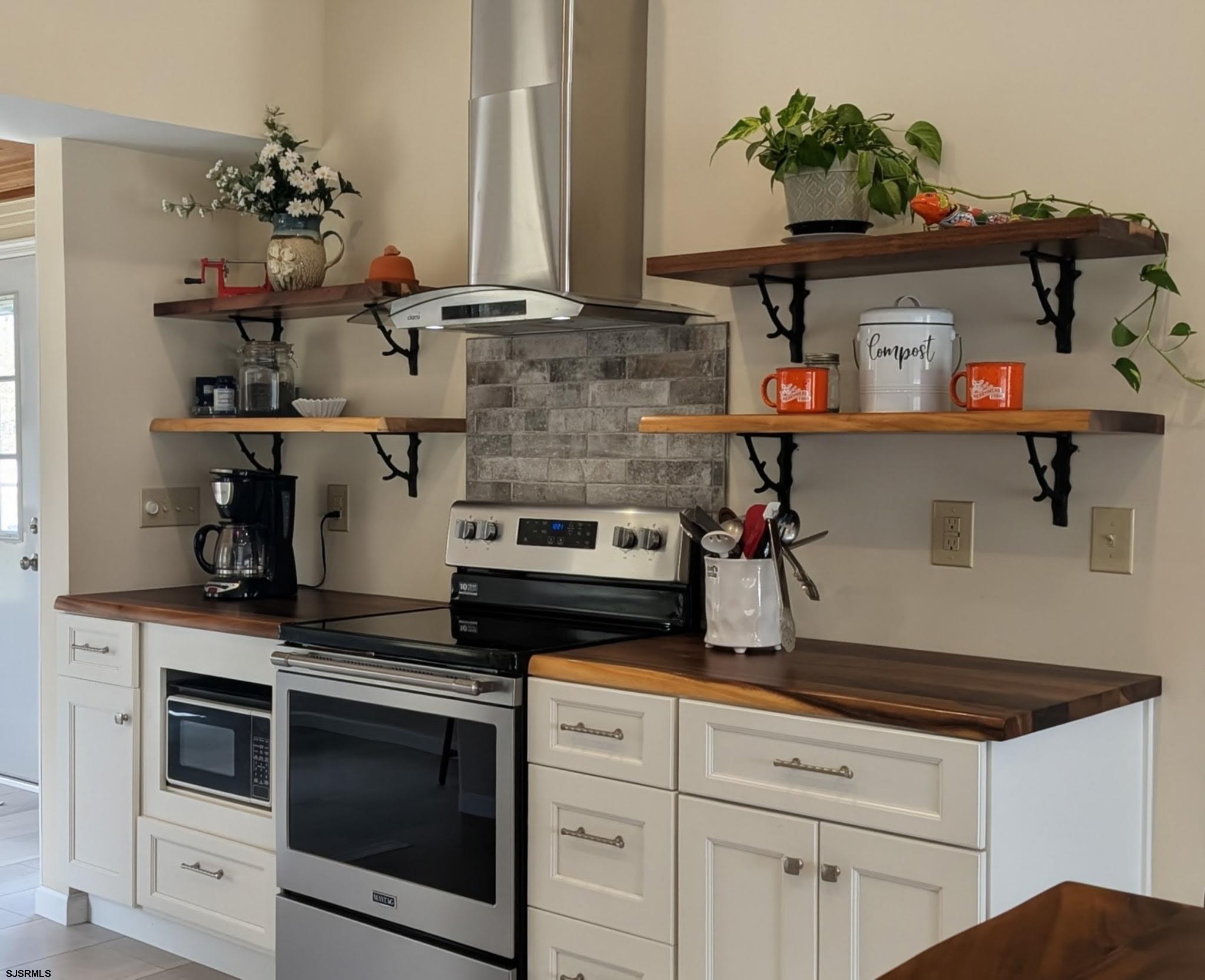 455 Head Of The River Rd Road