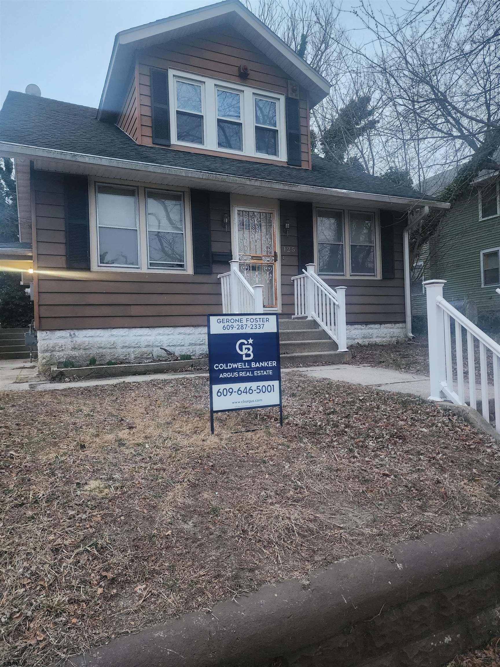 125 E Ryon Avenue - Pleasantville