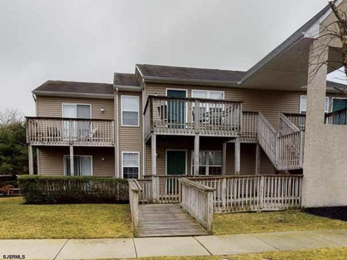 551 London Court - Egg Harbor Township