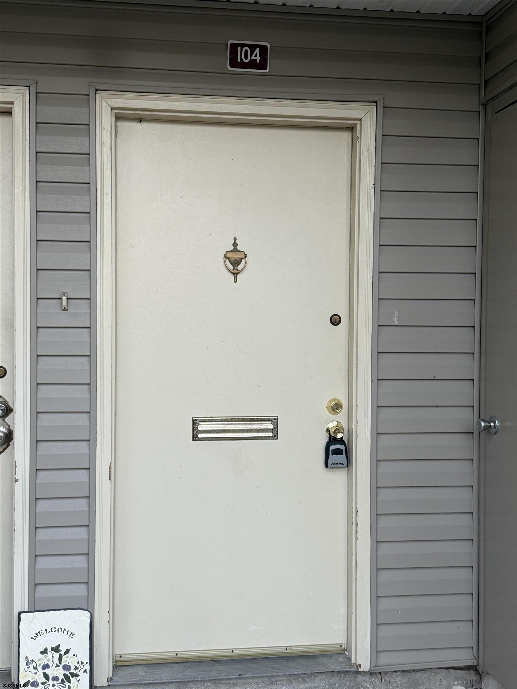 104 Vail Ct - Mays Landing