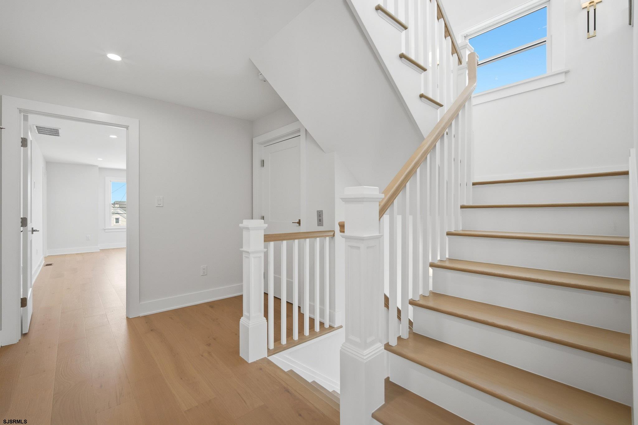 230 S 7th Street