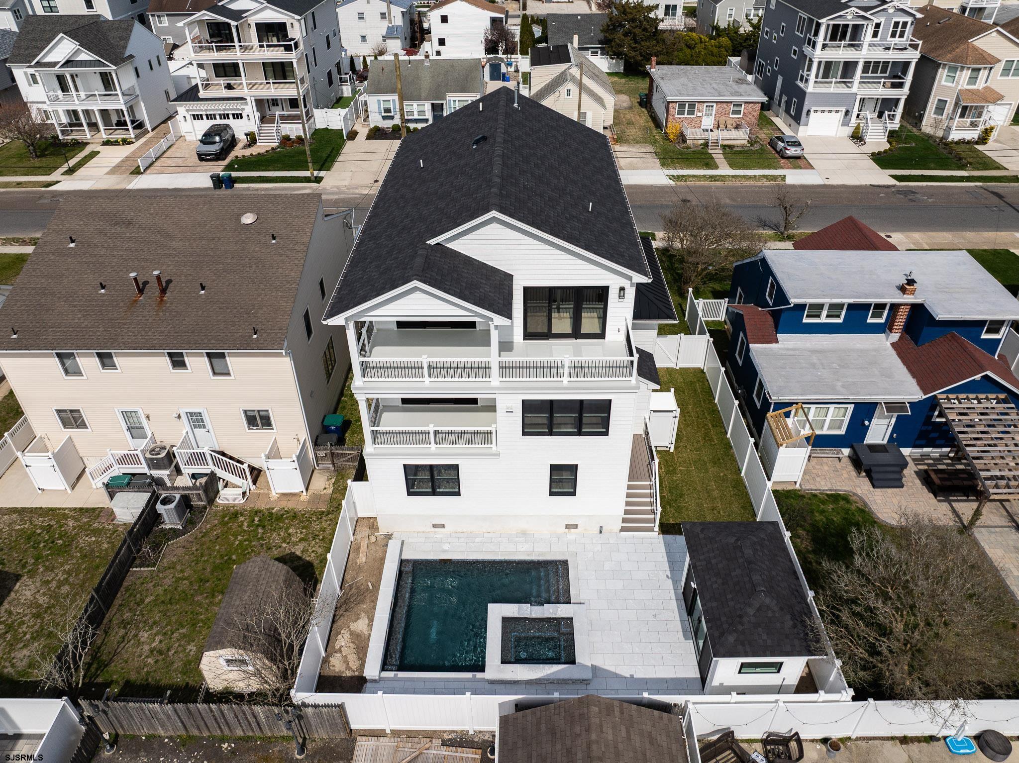 230 S 7th Street