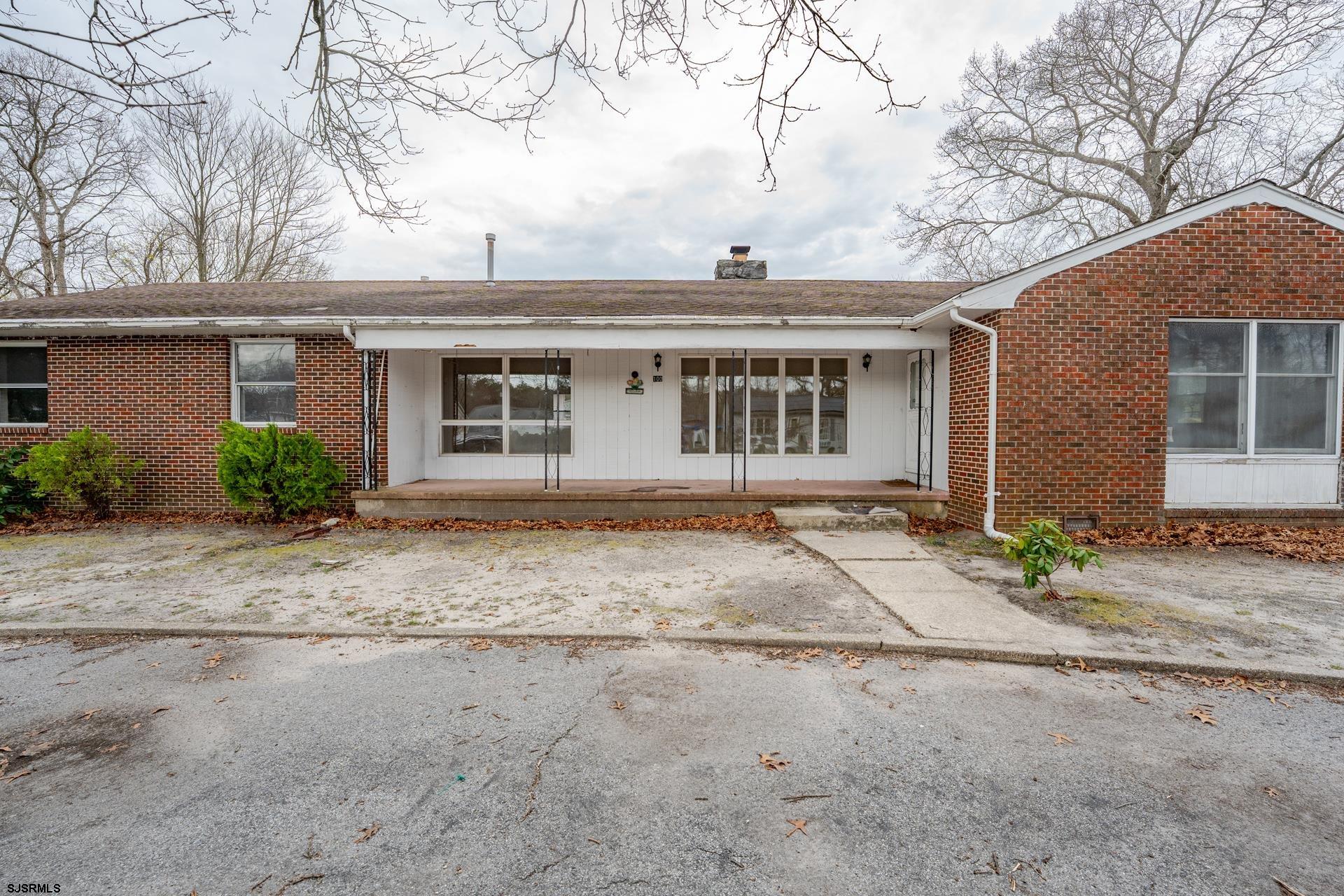 100 Cypress Avenue - Picture 2