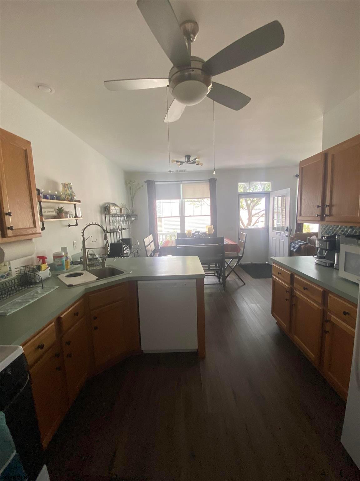 13 N New Hampshire Avenue
