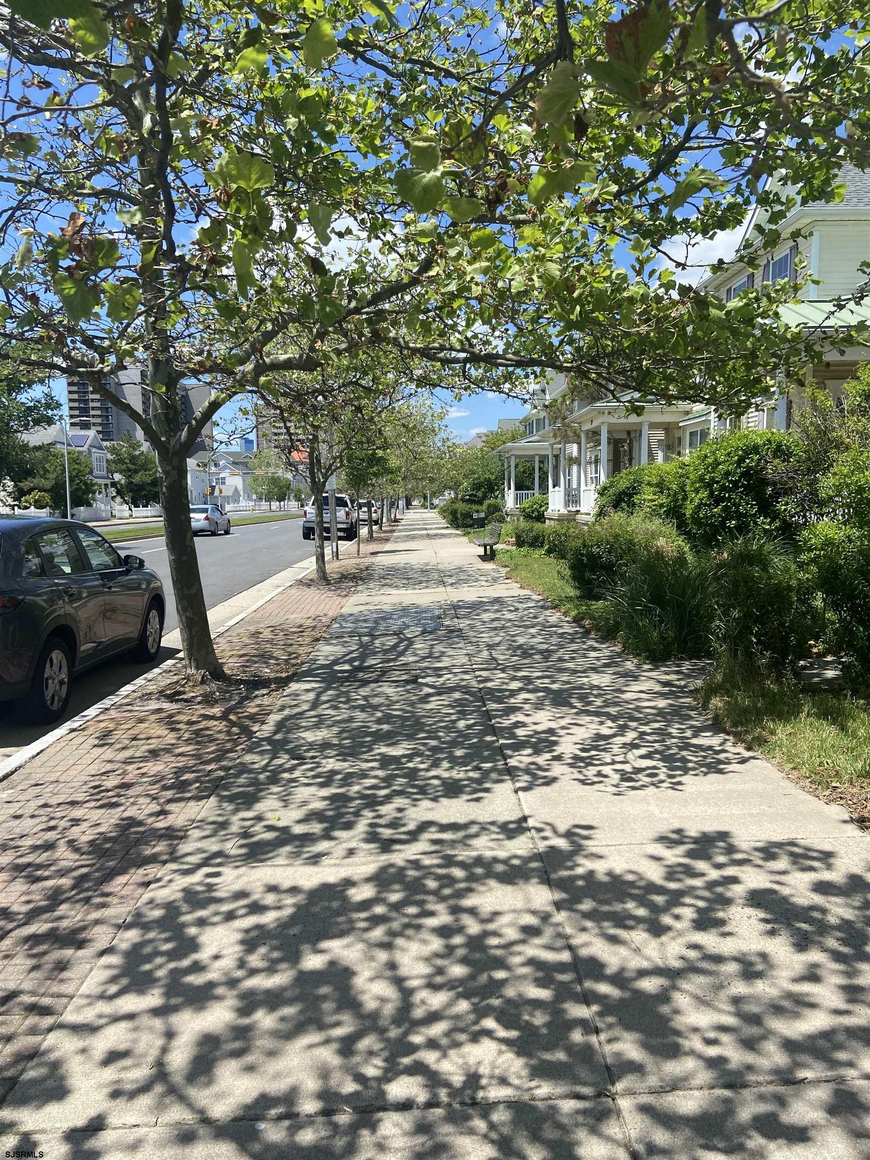 13 N New Hampshire Avenue