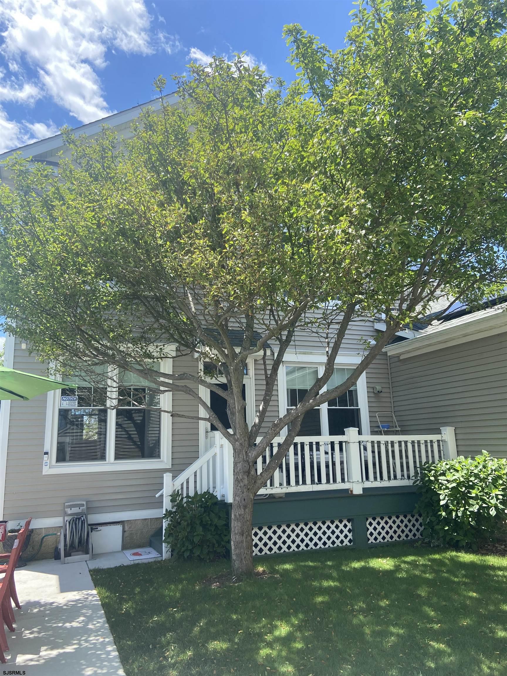 13 N New Hampshire Avenue