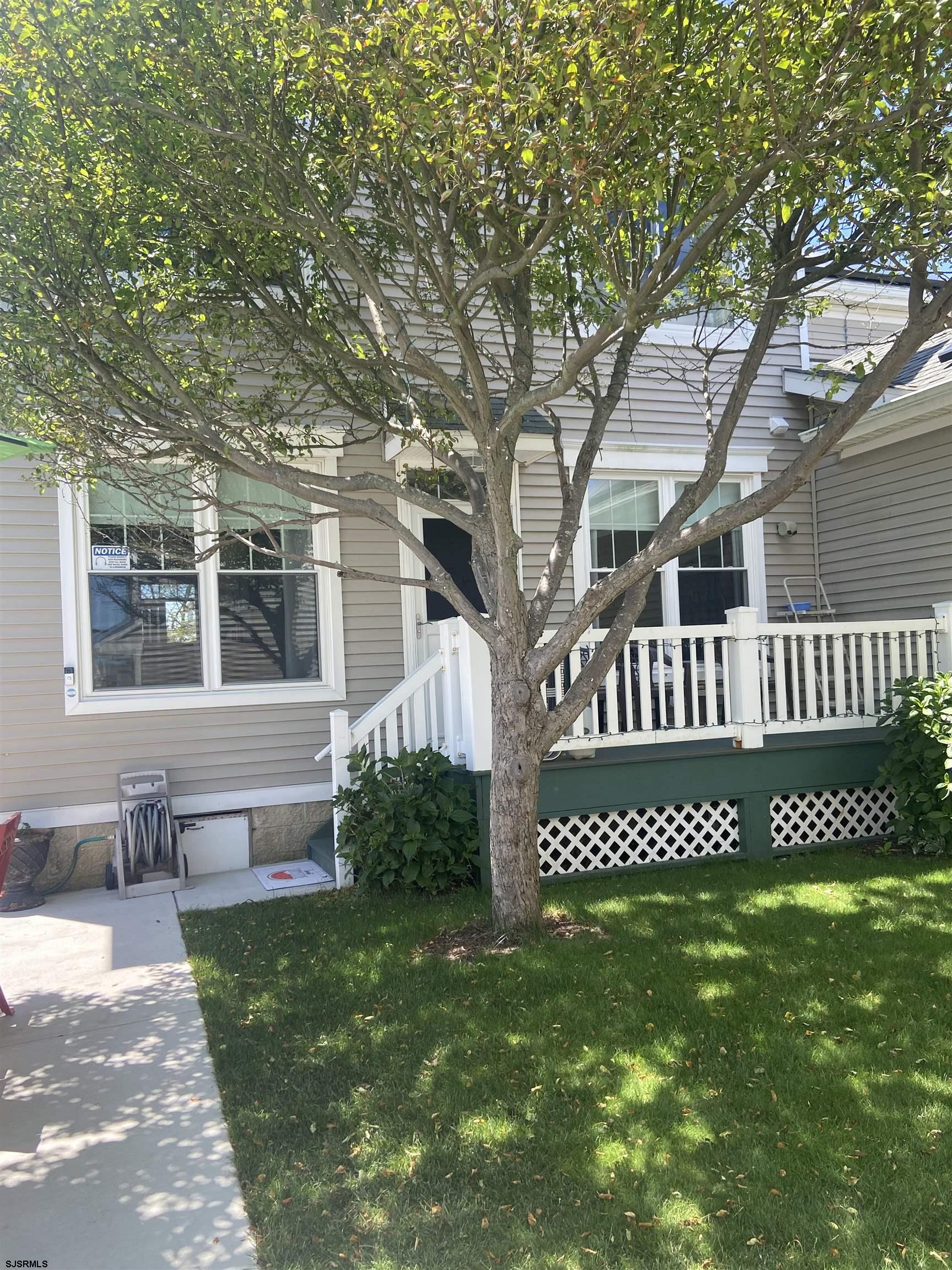 13 N New Hampshire Avenue