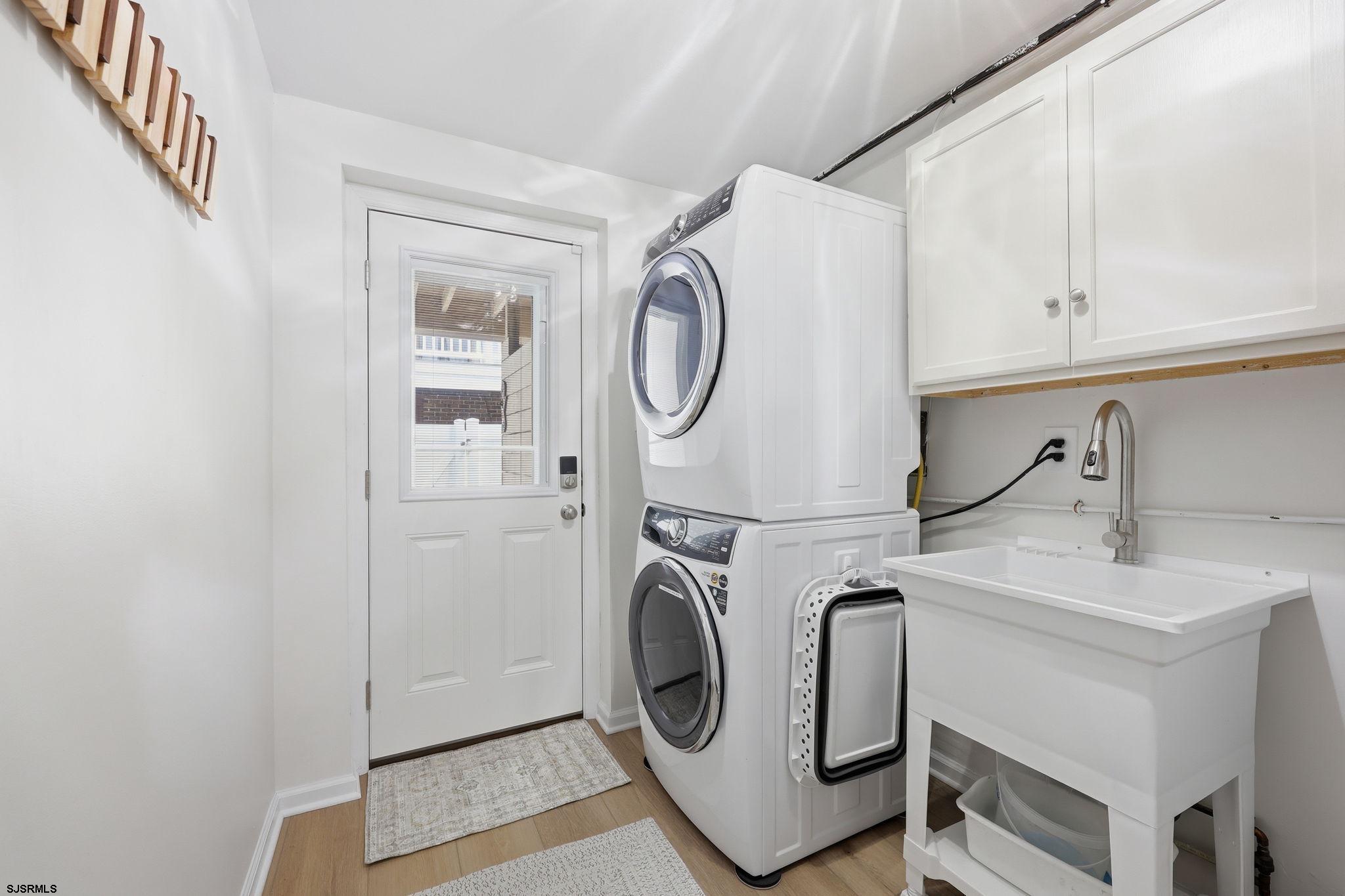 28 N Washington Avenue