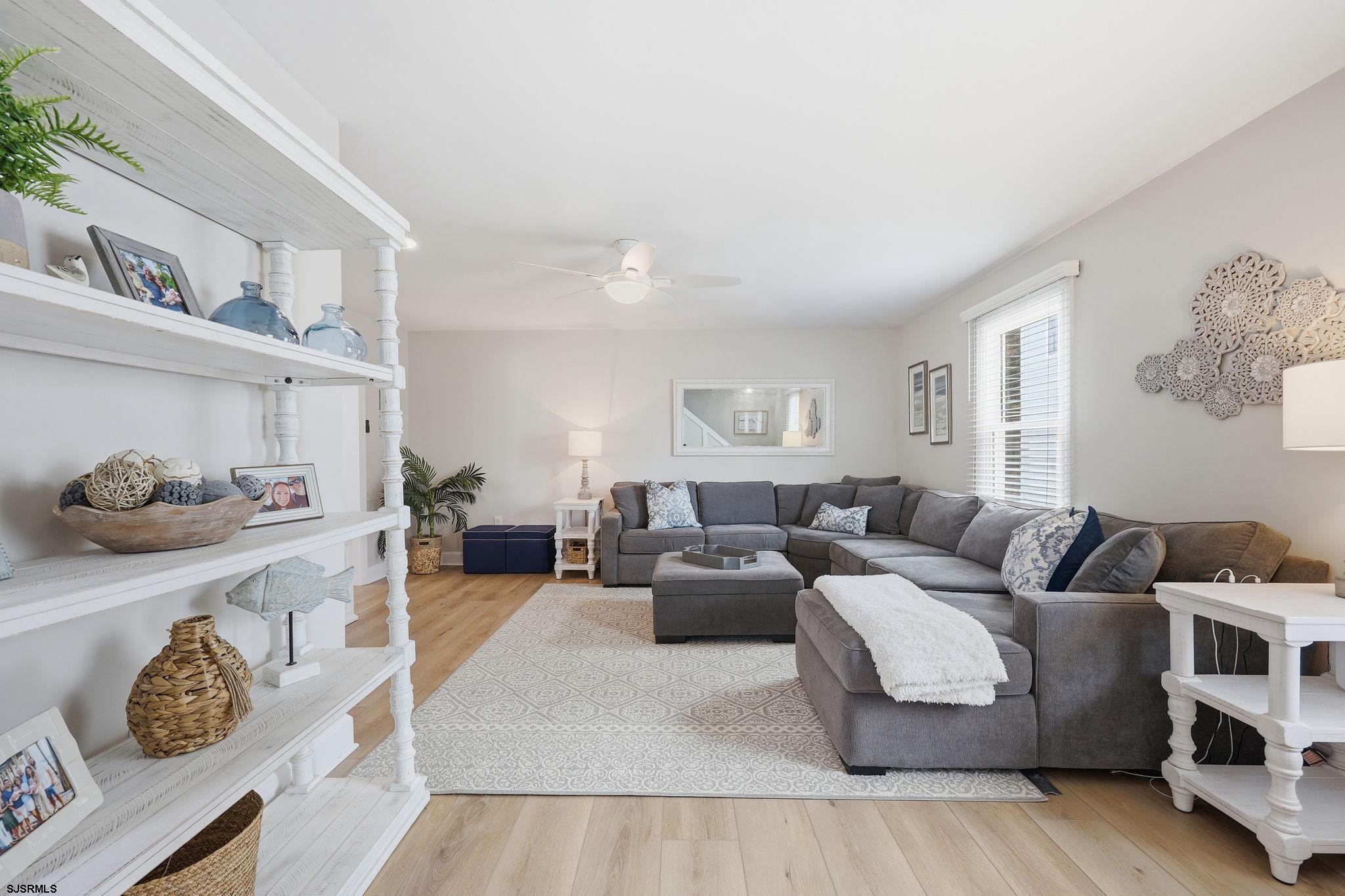 28 N Washington Avenue