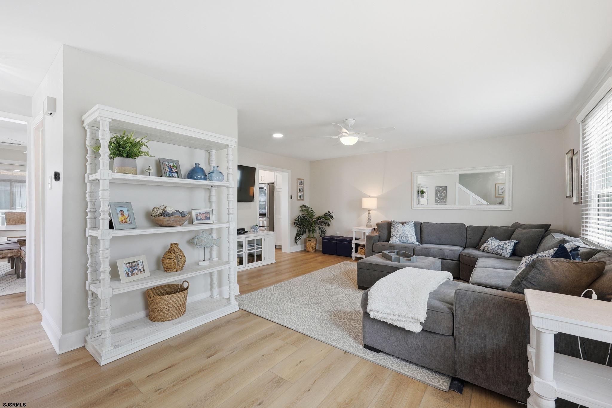 28 N Washington Avenue