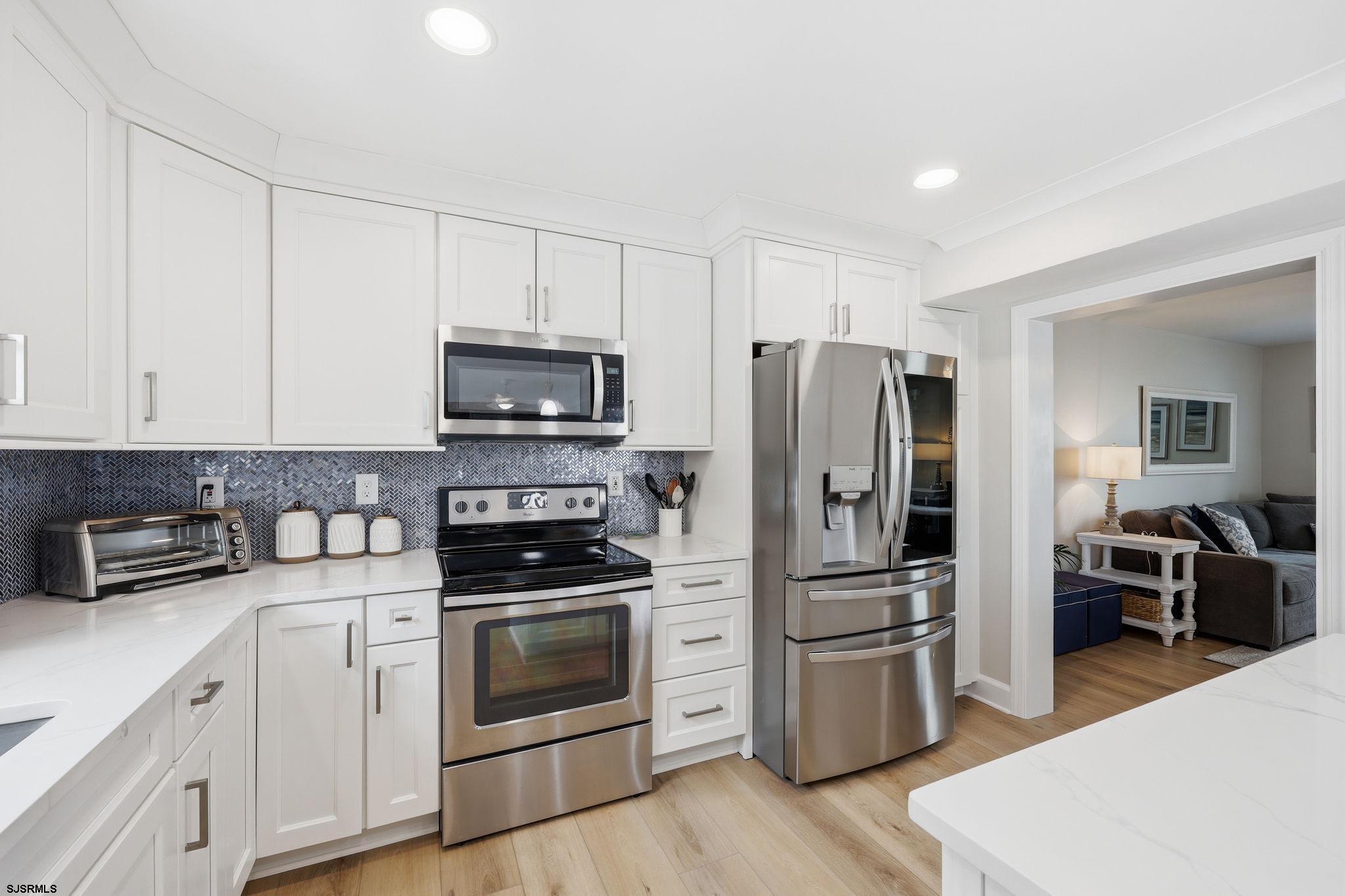 28 N Washington Avenue