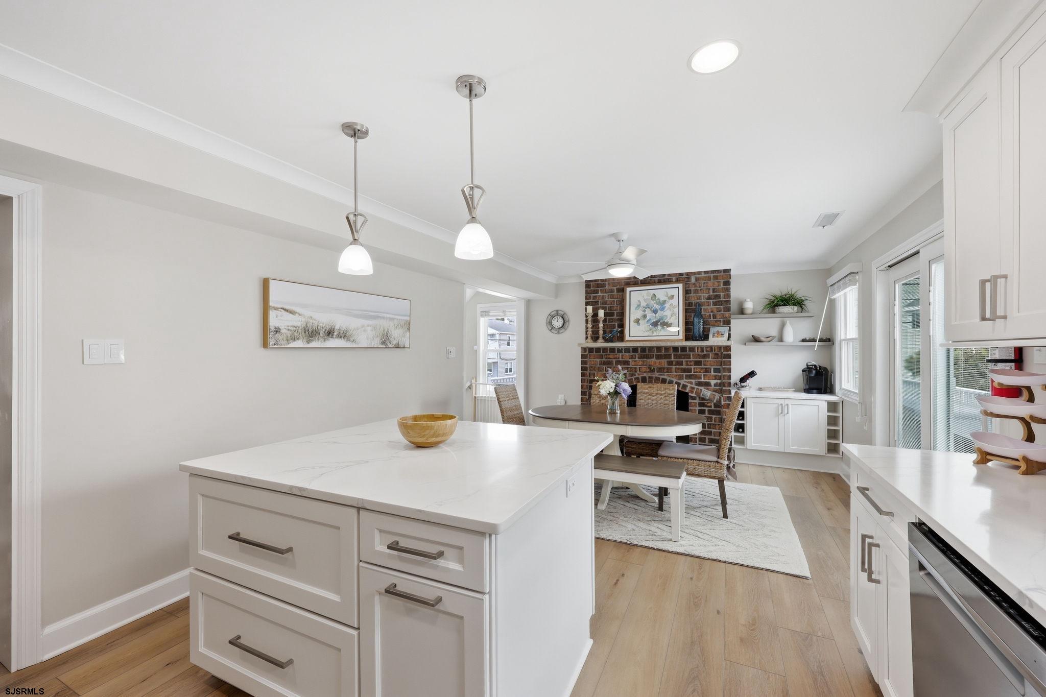 28 N Washington Avenue