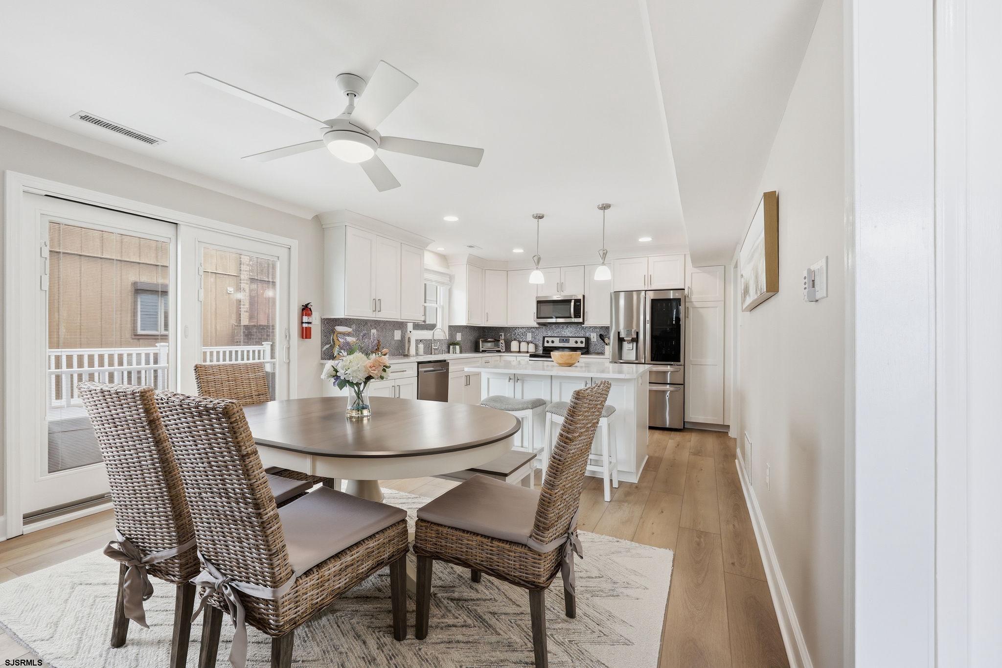 28 N Washington Avenue