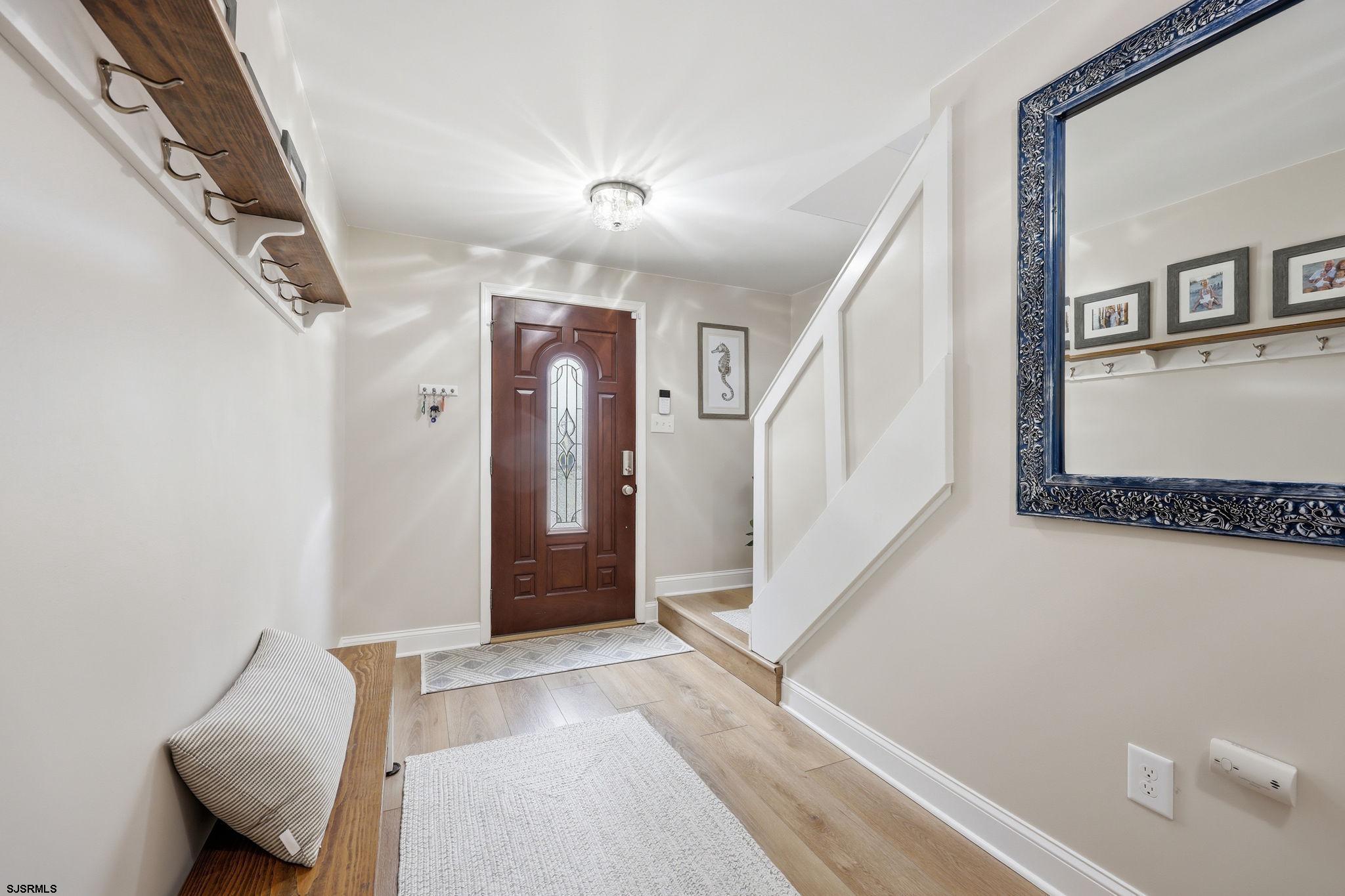 28 N Washington Avenue - Picture 3