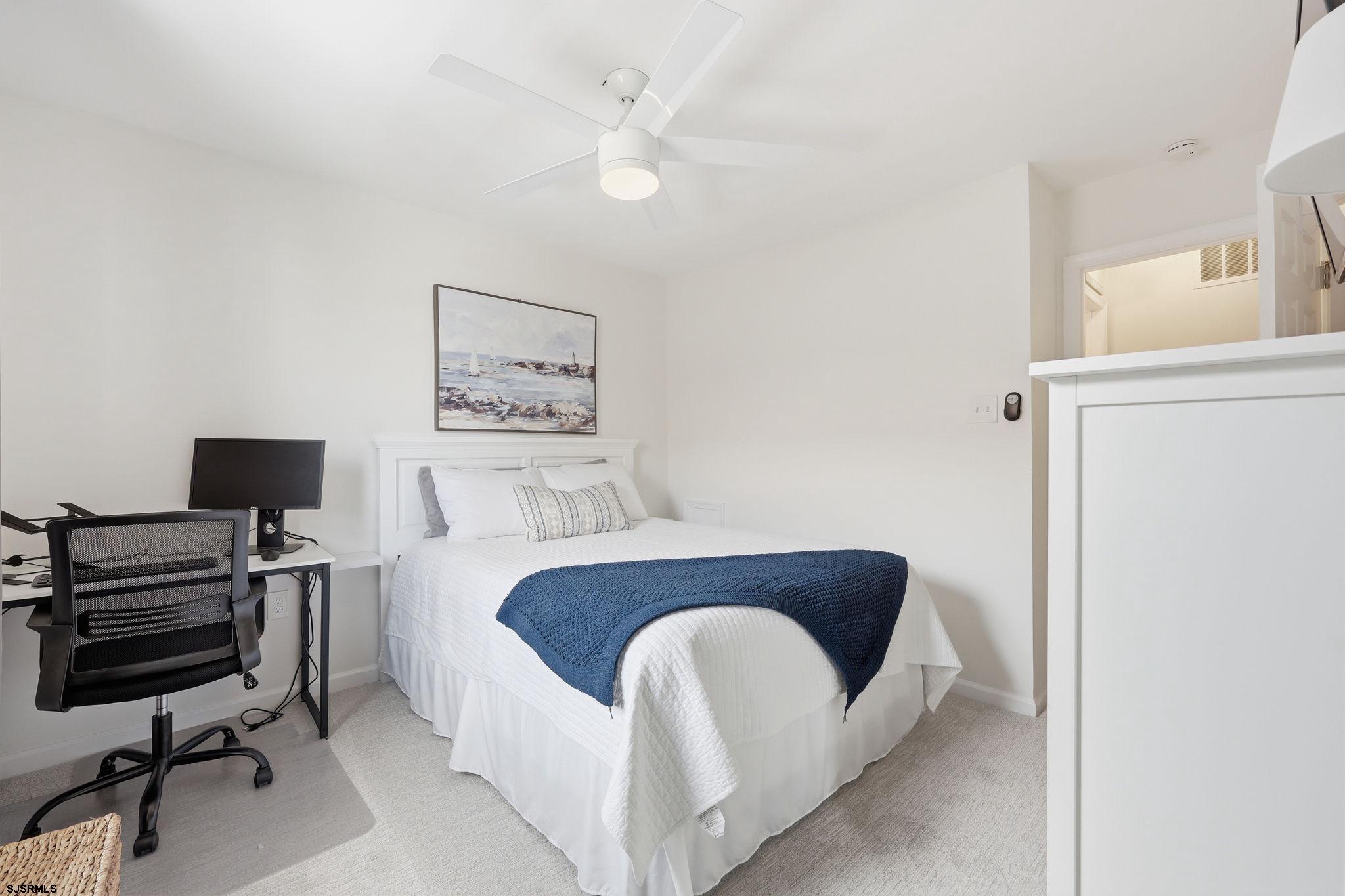 28 N Washington Avenue