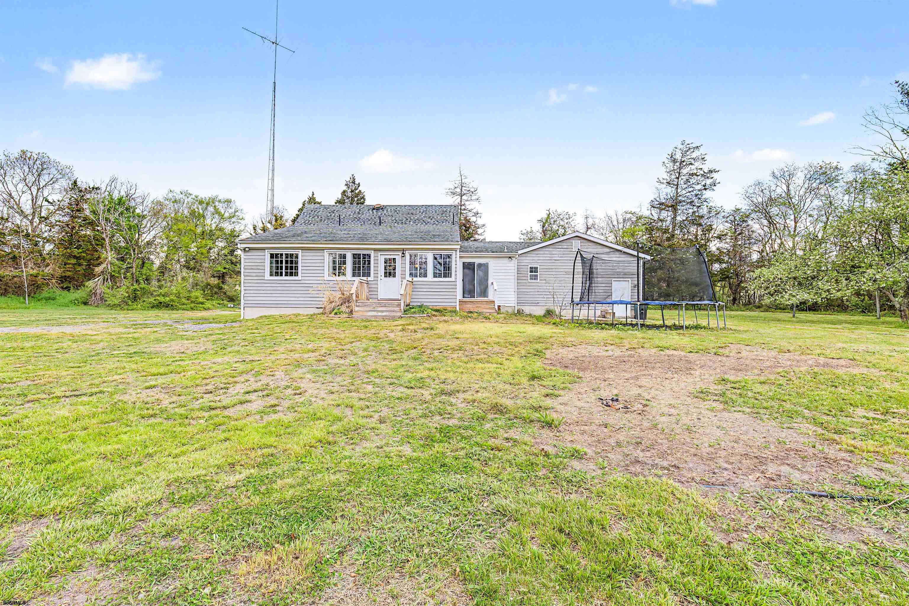 1214 Aloe Street