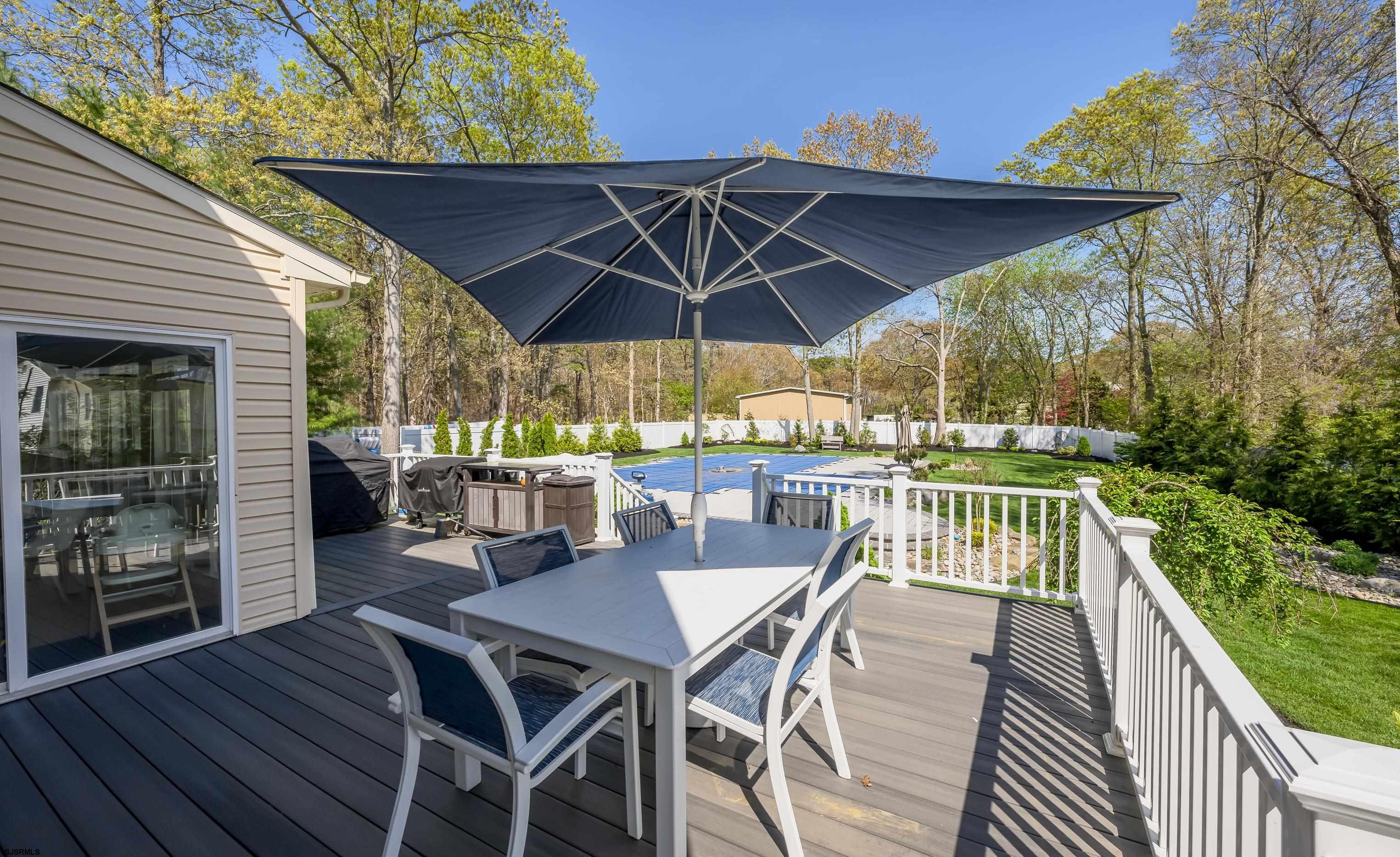 49 Weeping Willow Cir