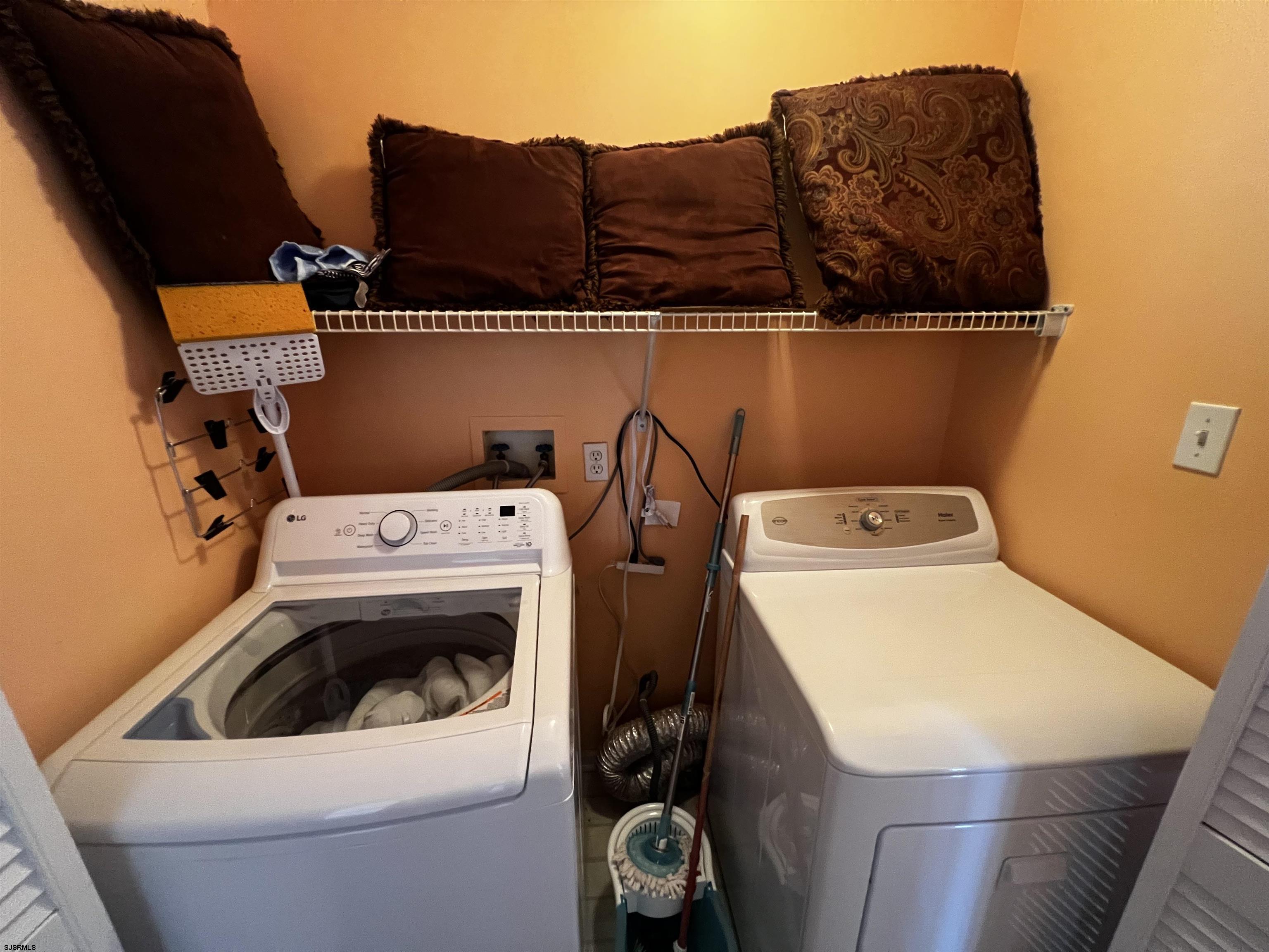 120 N Vermont Avenue